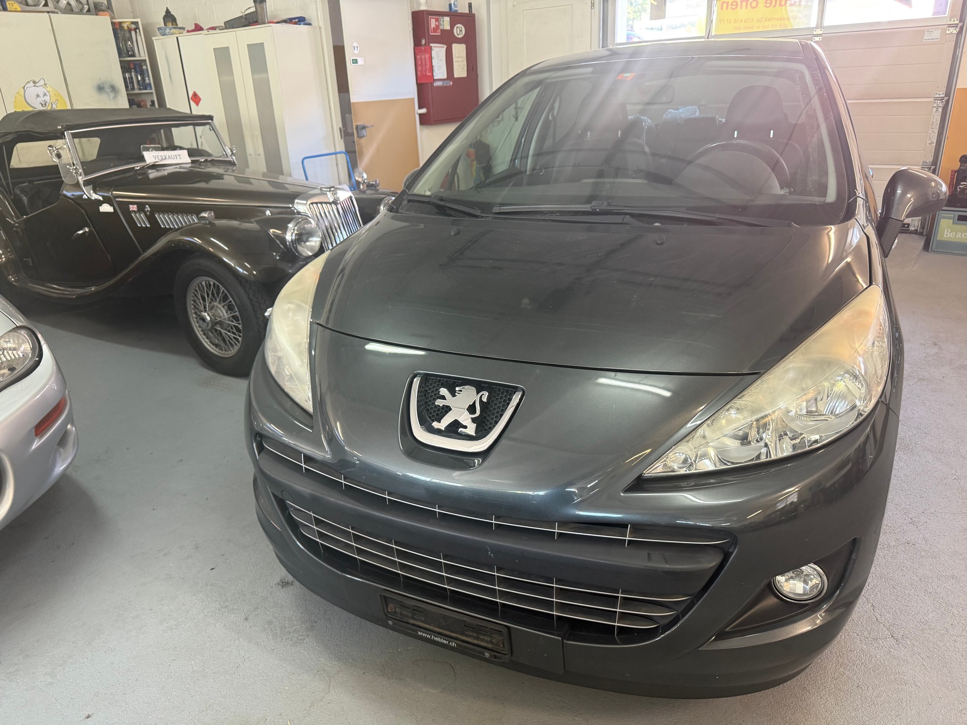PEUGEOT 207 1.6 HDI Allure-showroom-element-1