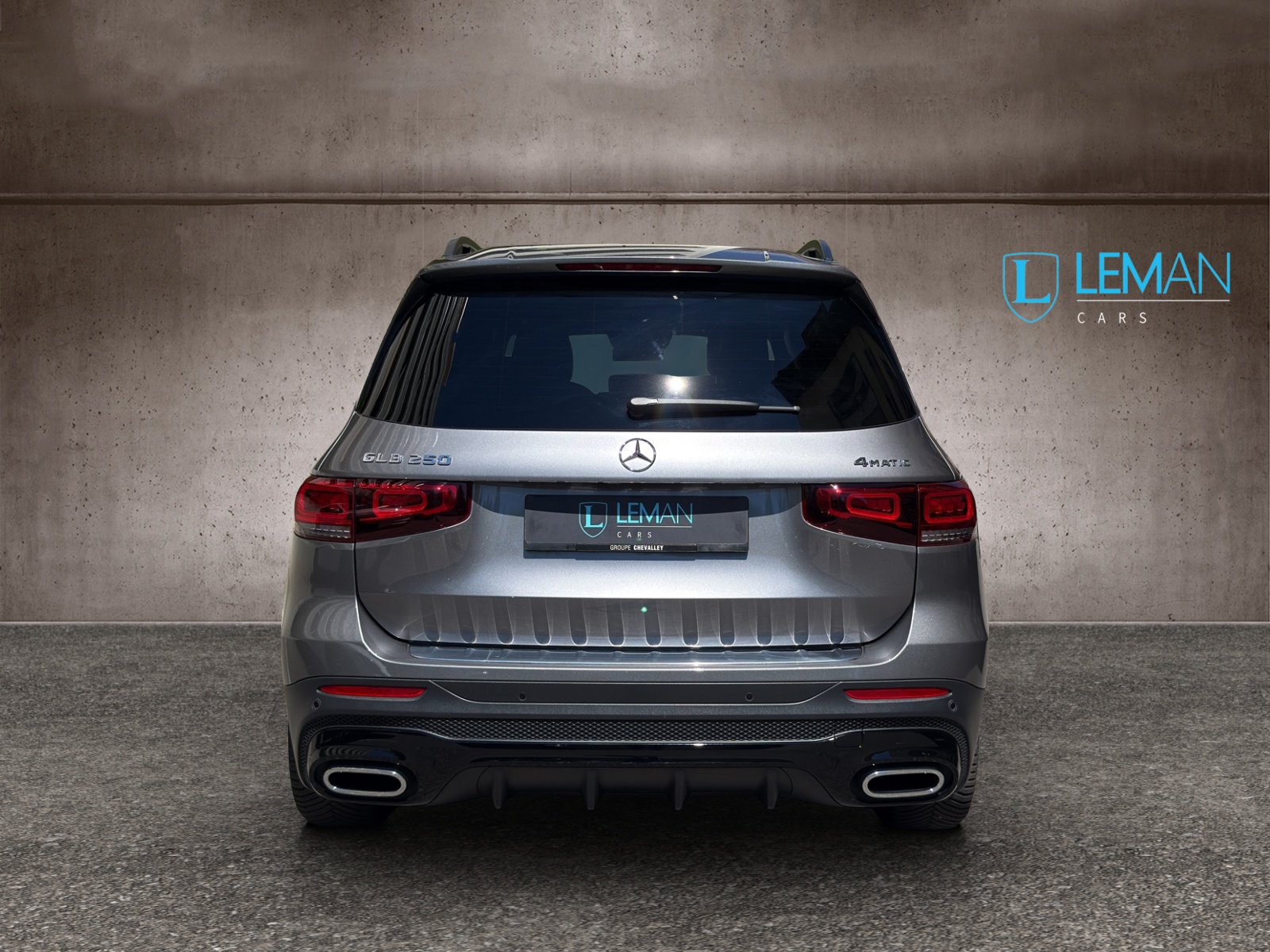 MERCEDES-BENZ GLB 250 4Matic AMG Line 8G-Tronic-image-5