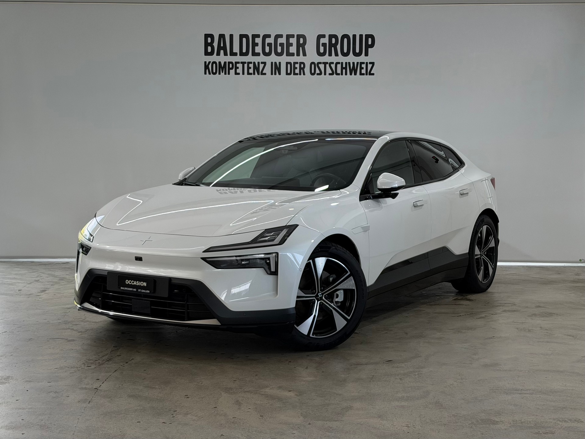 POLESTAR 4 Long Range Dual Motor