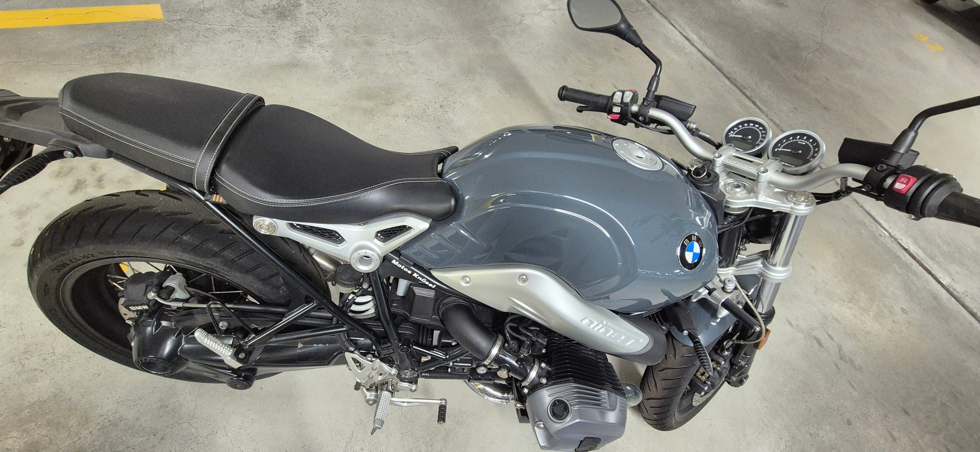 BMW R nineT Pure ABS-image-6