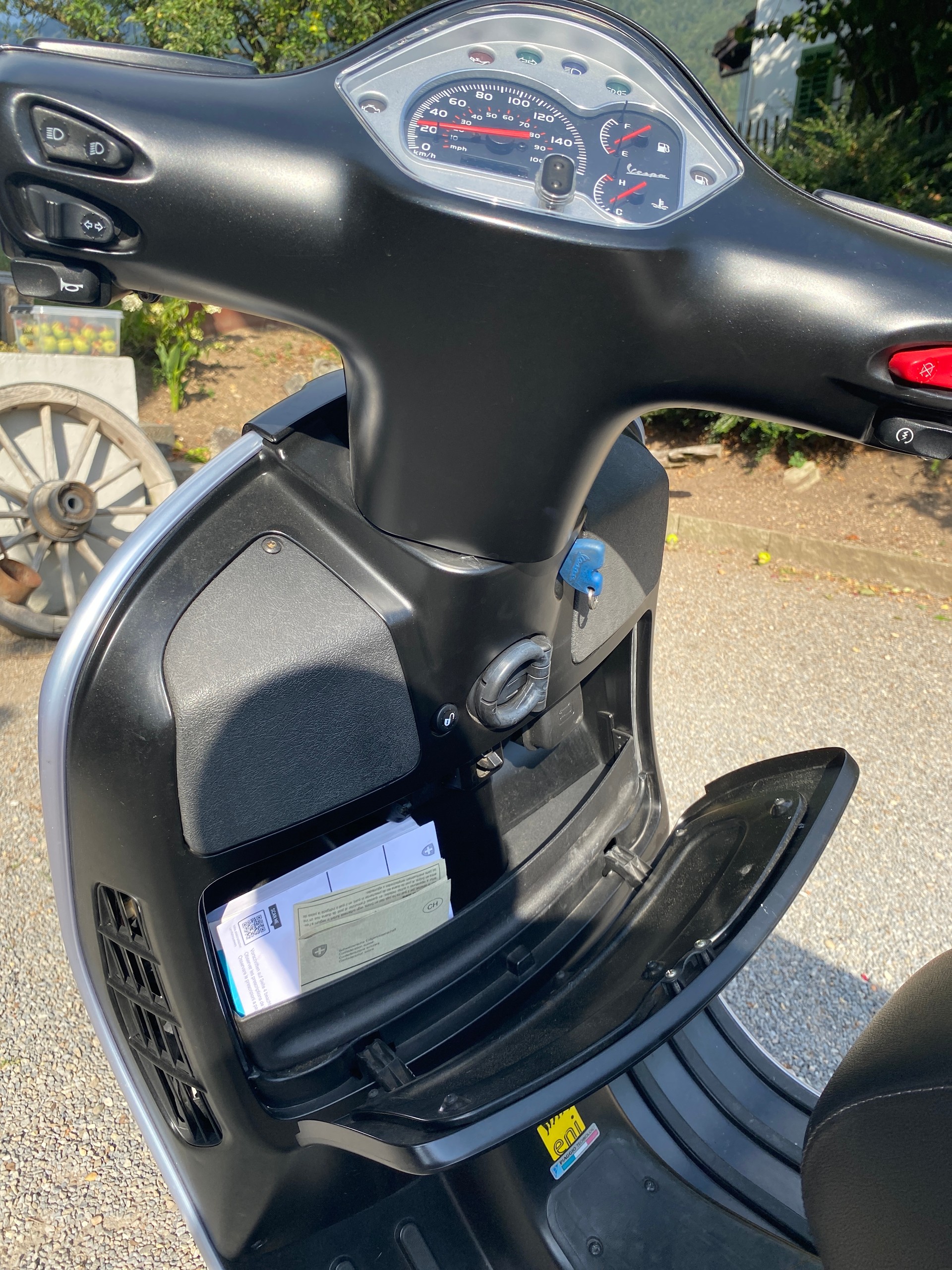PIAGGIO Vespa GTS Super 125 i.e.-image-7