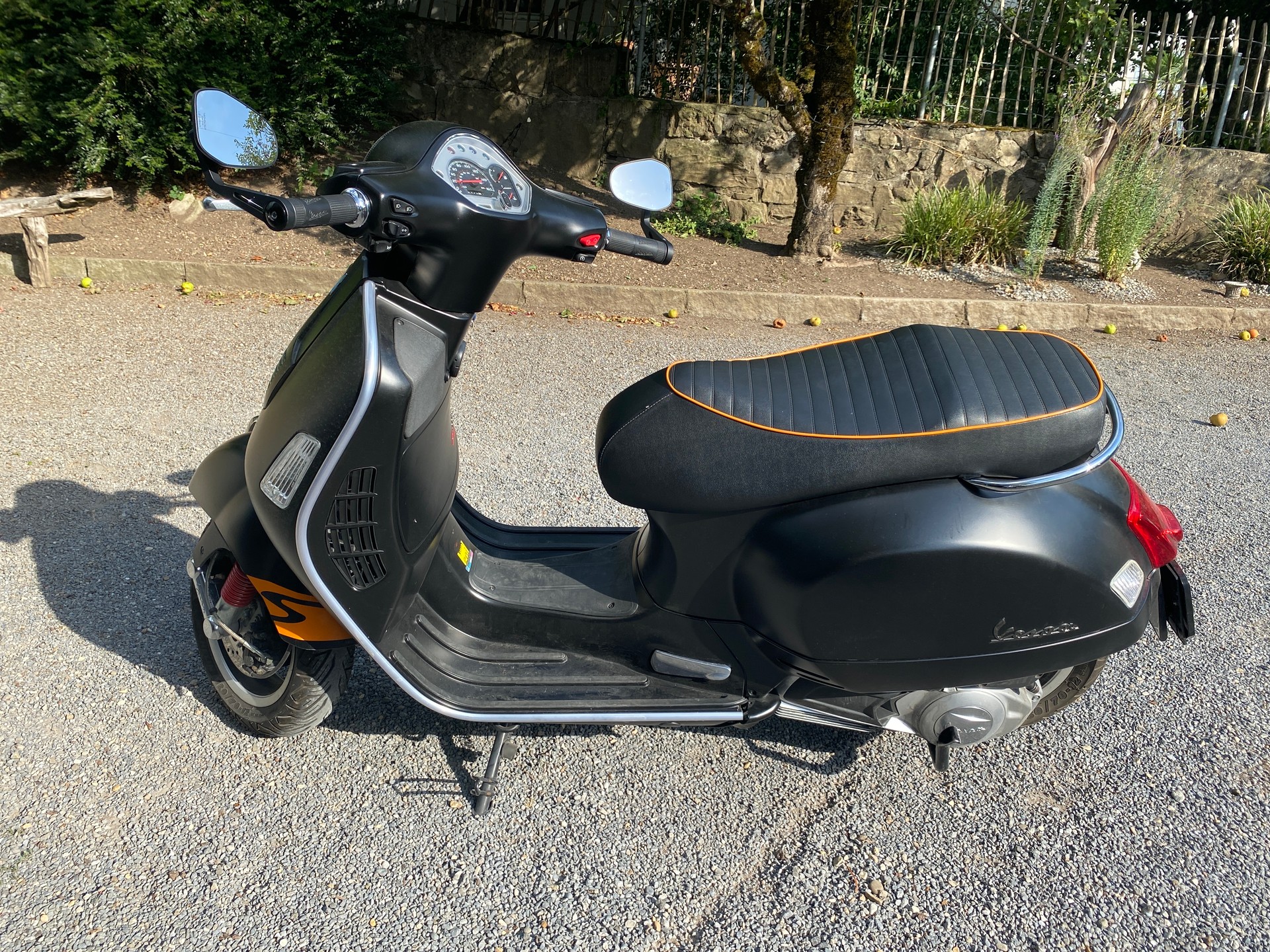 PIAGGIO Vespa GTS Super 125 i.e.-image-1