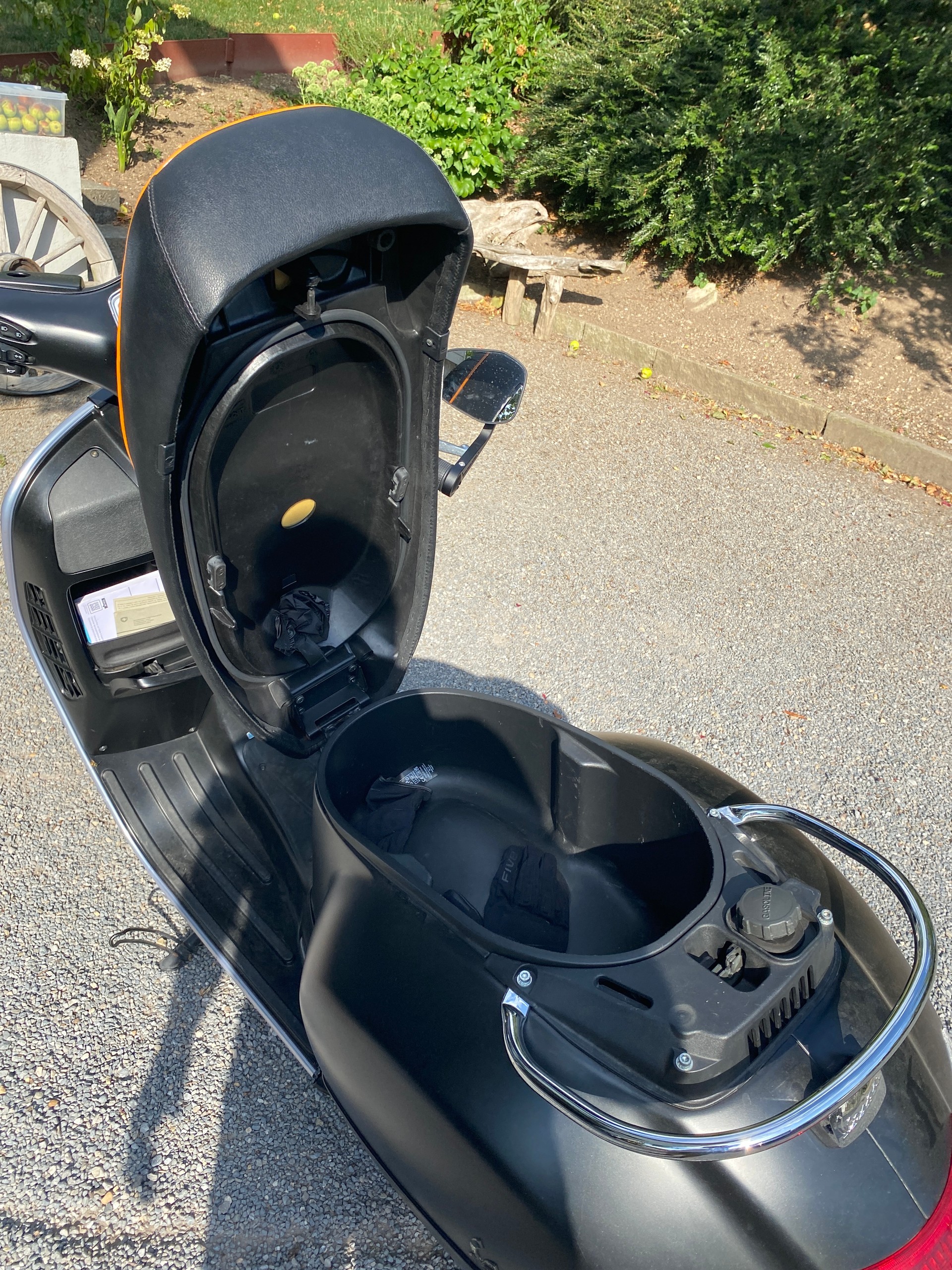 PIAGGIO Vespa GTS Super 125 i.e.-image-6