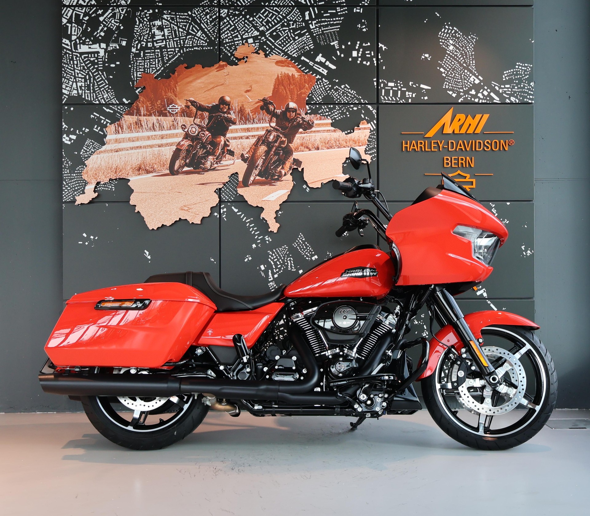 HARLEY-DAVIDSON FLTRX Road Glide 117ci