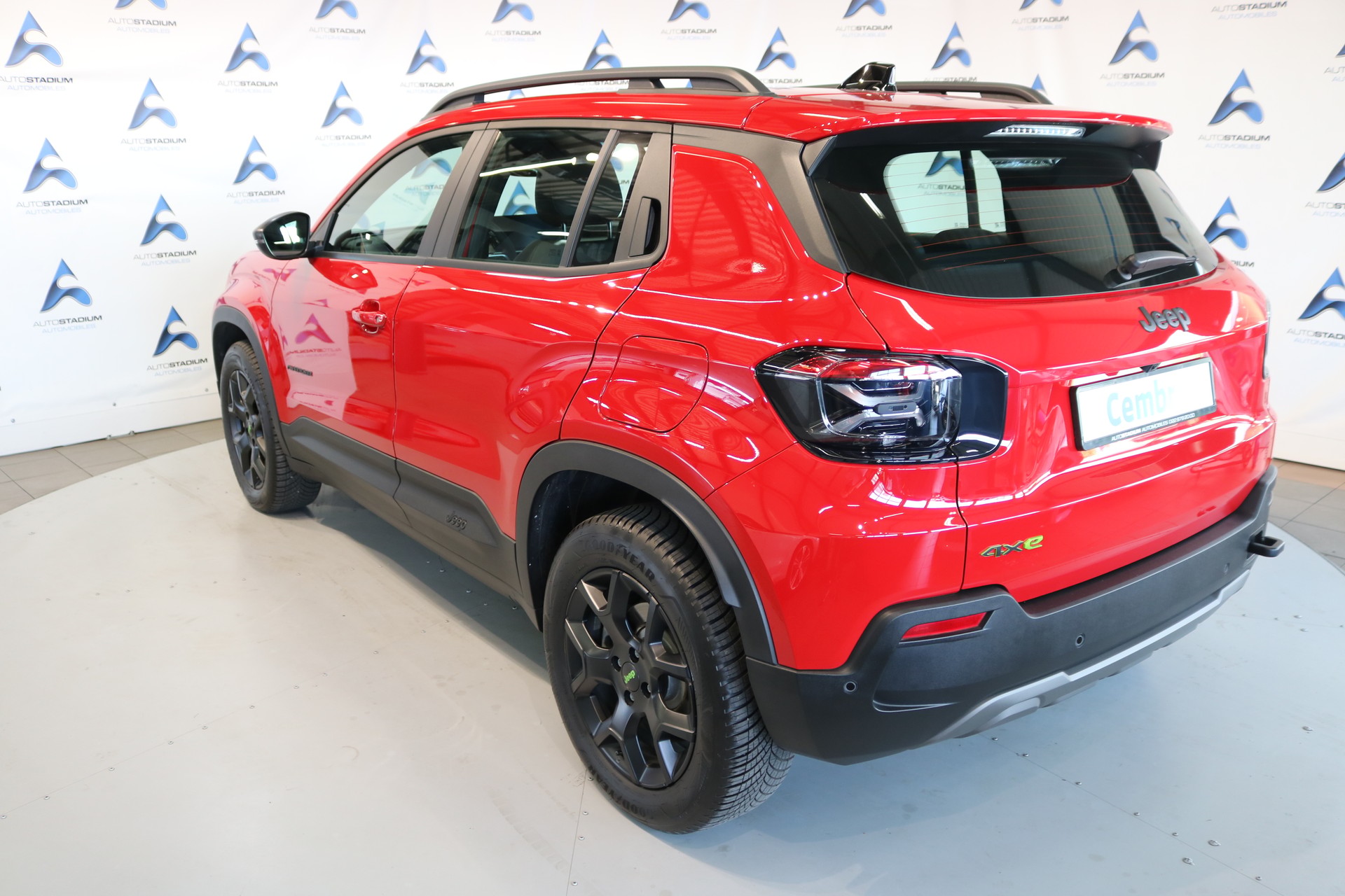 JEEP Avenger 1.2 Turbo MHEV Upland Plus 4xe-image-13