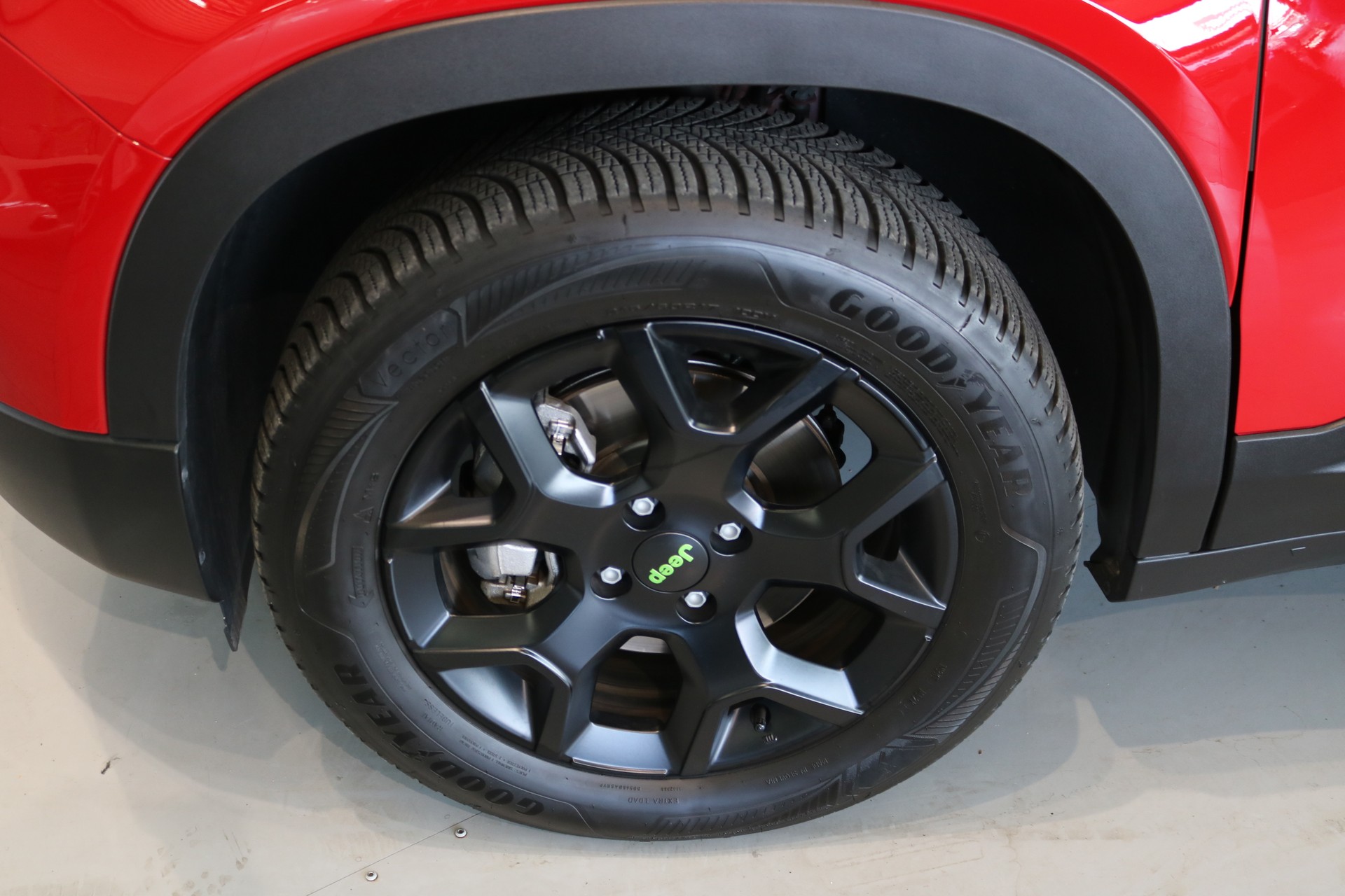 JEEP Avenger 1.2 Turbo MHEV Upland Plus 4xe-image-21