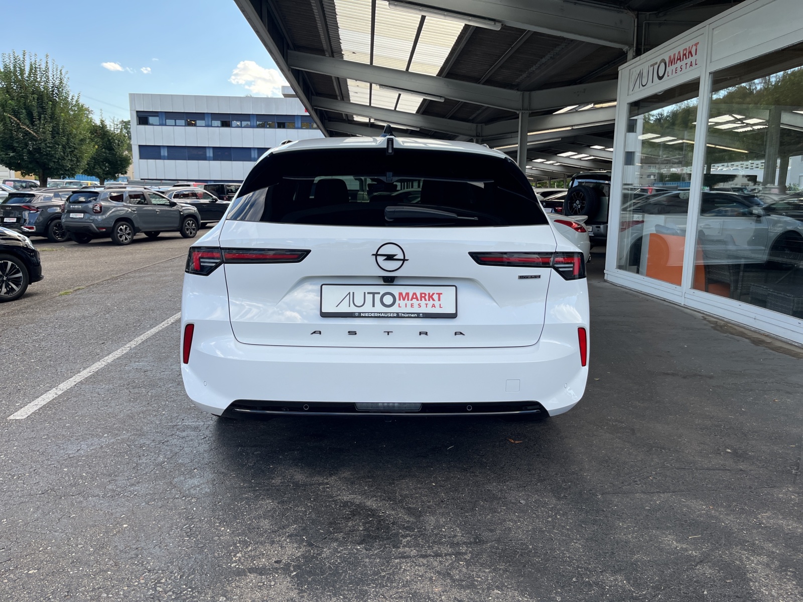OPEL Astra Sports Tourer 1.6 PHEV Turbo Swiss Plus A-showroom-element-3