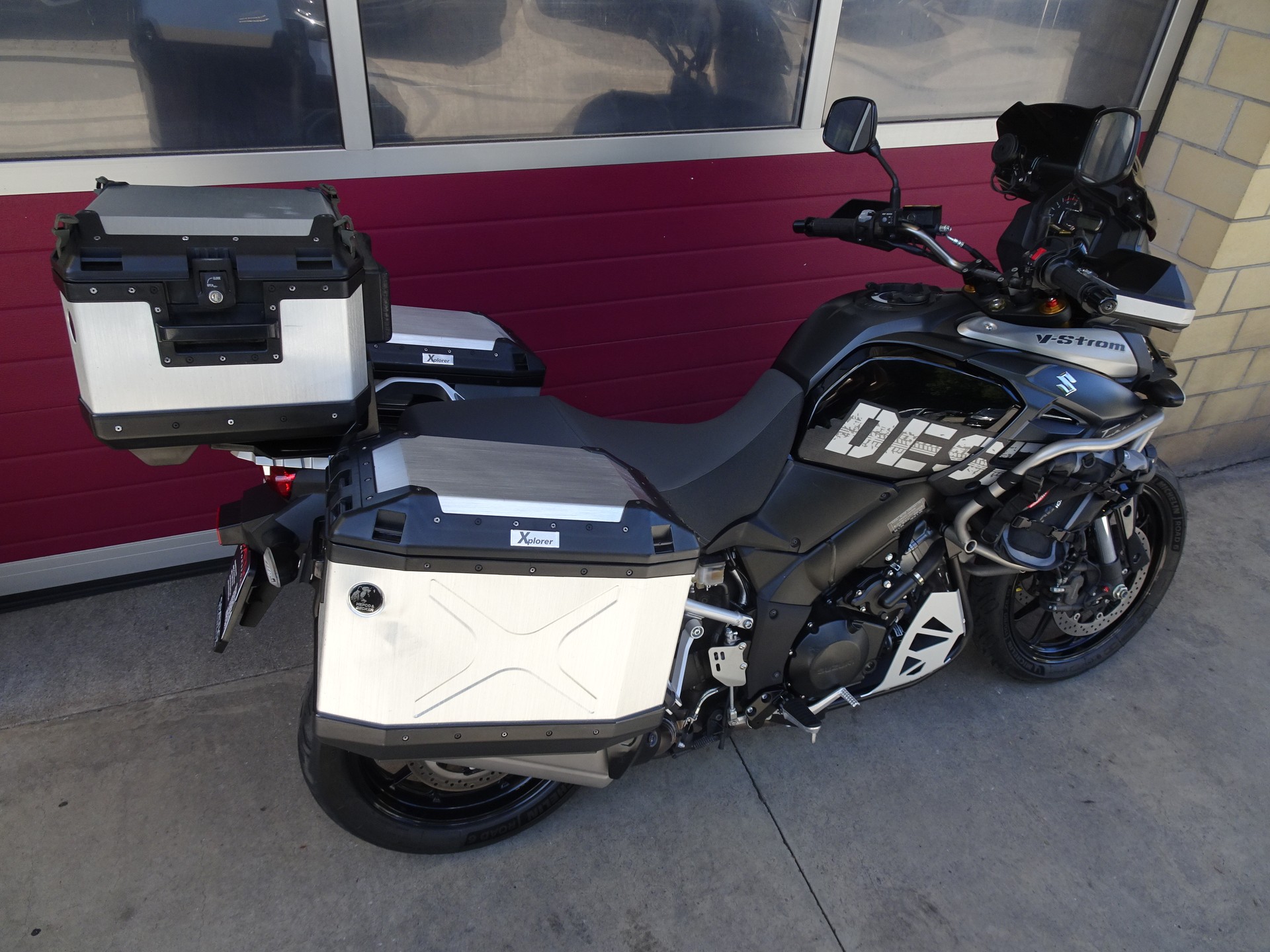 SUZUKI DL 1000 V-Strom Desert-image-14