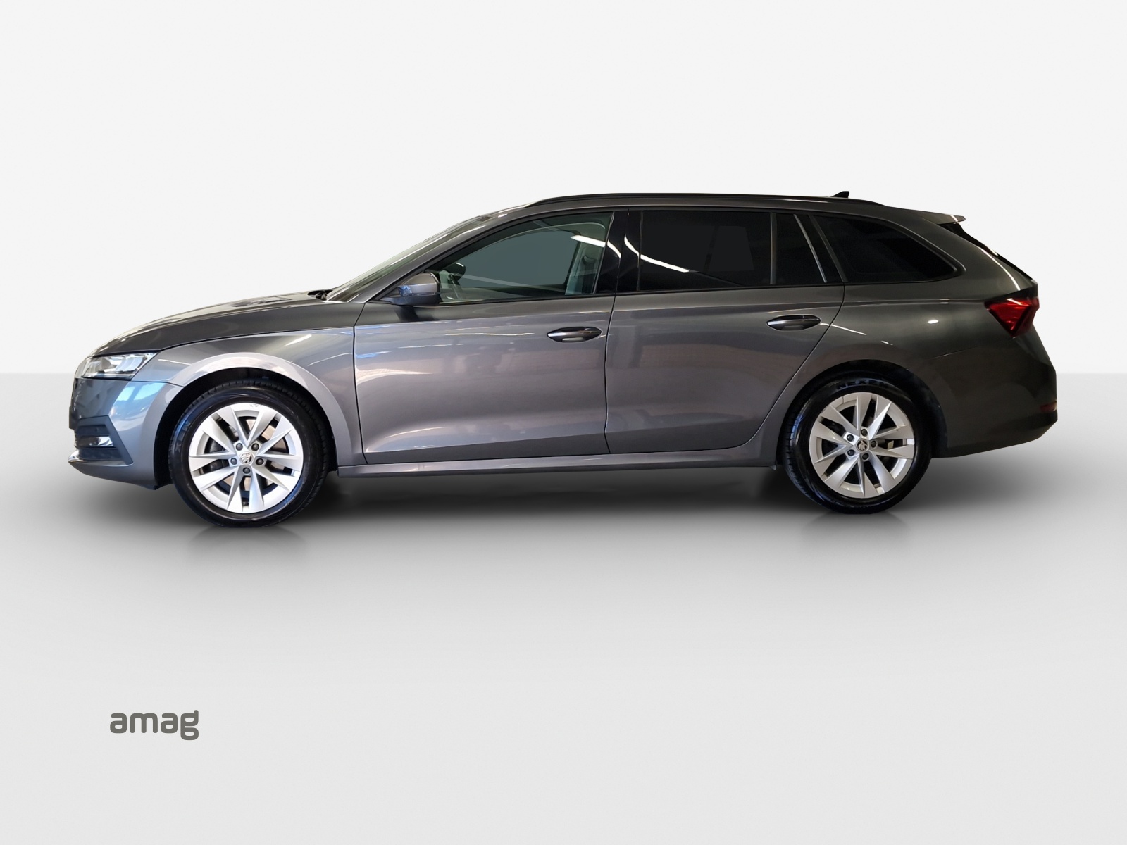SKODA Octavia Combi 2.0 TSI Ambition DSG 4x4-showroom-element-1