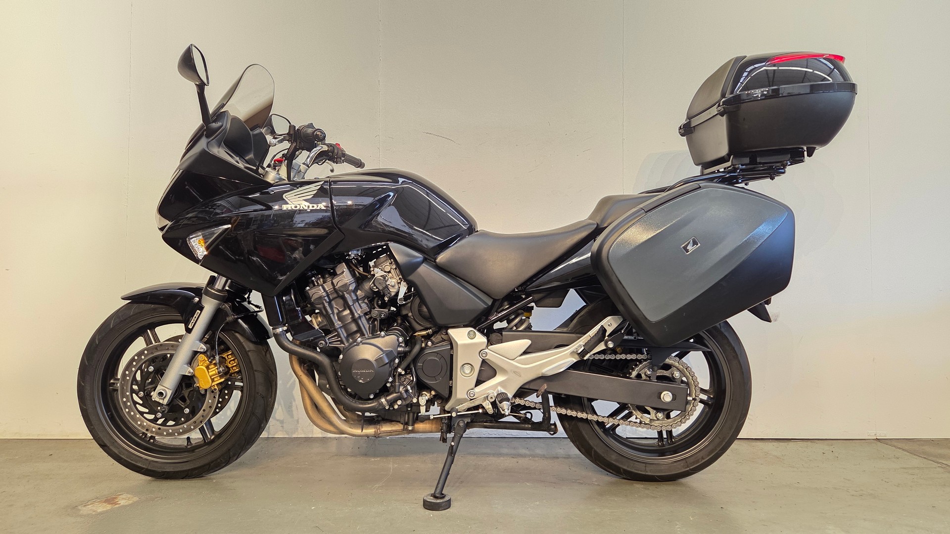 HONDA CBF 600 SA ABS-image-1
