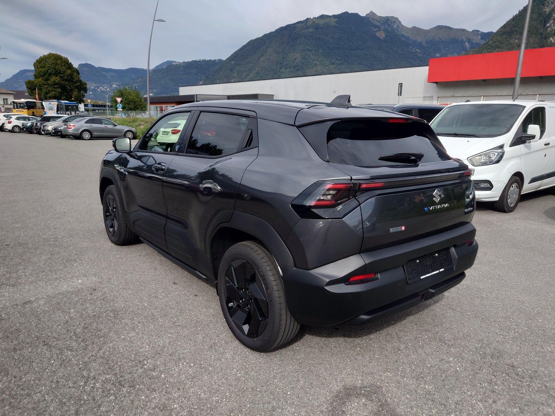 SUZUKI e Vitara Piz Sulai 4x4-image-5