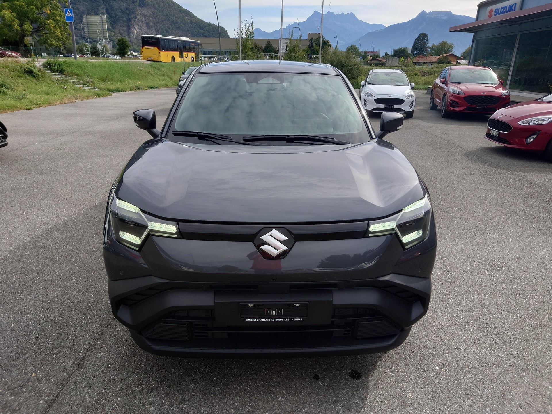 SUZUKI e Vitara Piz Sulai 4x4-showroom-element-2