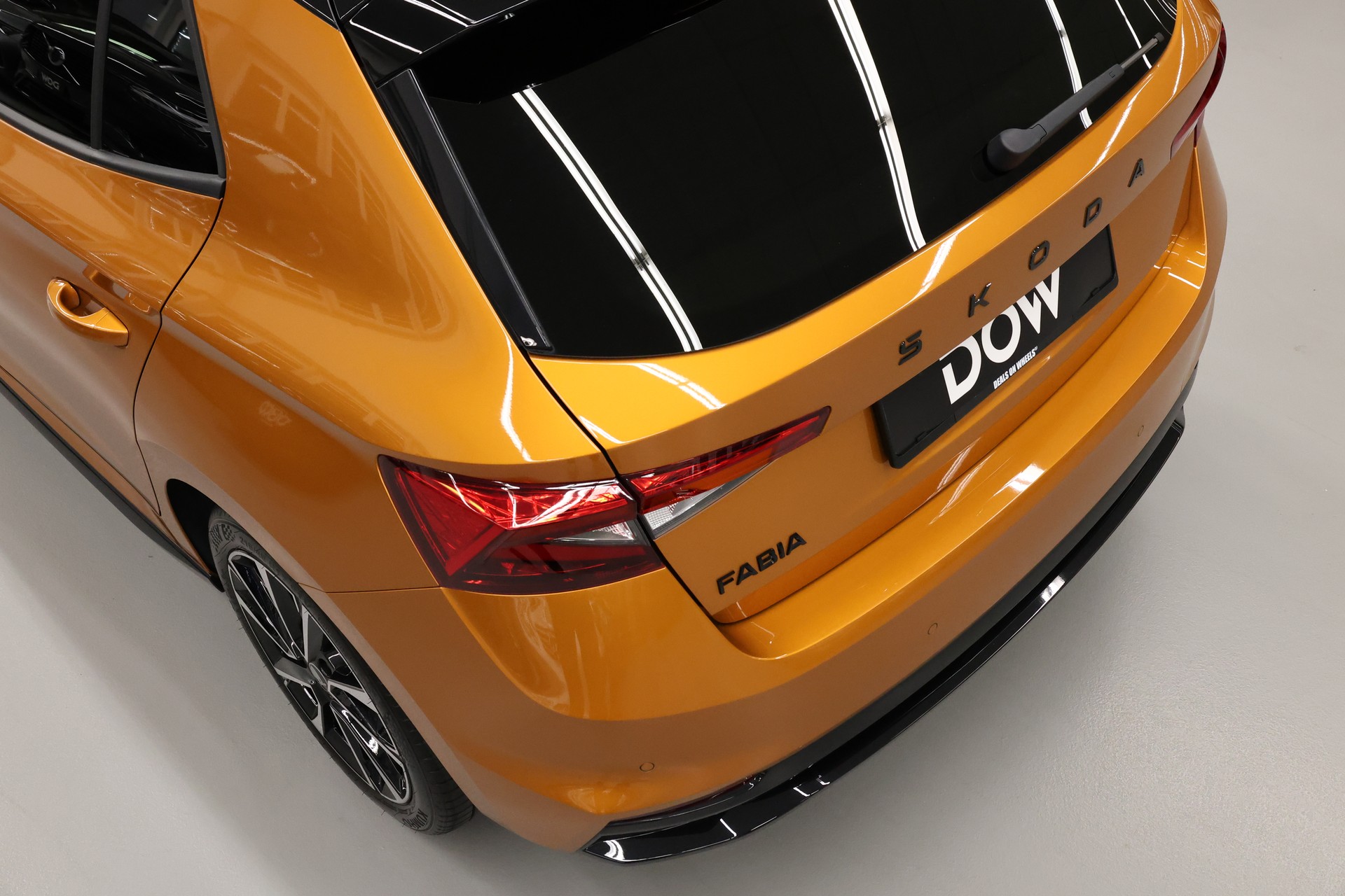 SKODA Fabia 1.0 TSI Monte Carlo DSG-image-10