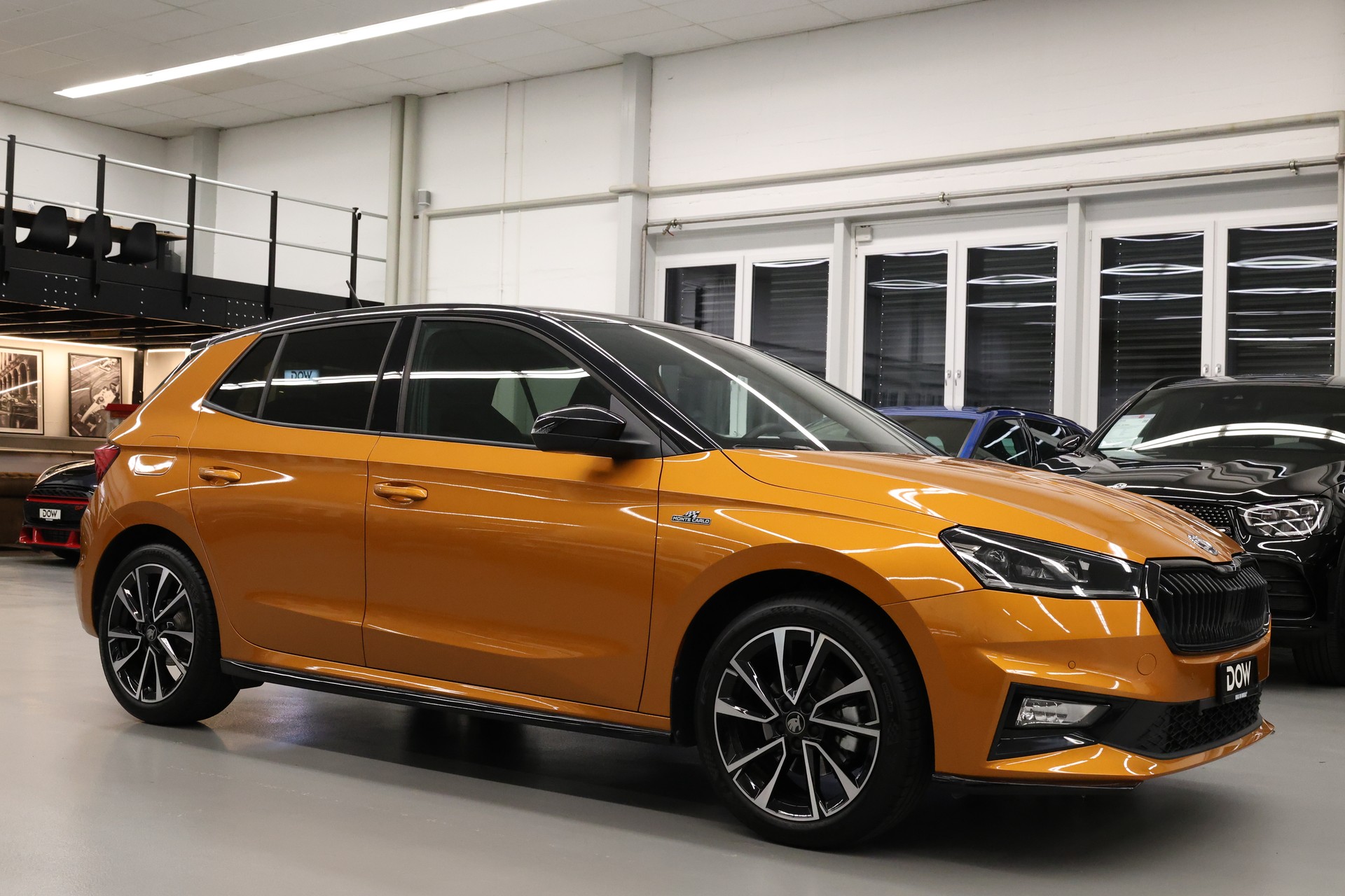 SKODA Fabia 1.0 TSI Monte Carlo DSG-showroom-element-1