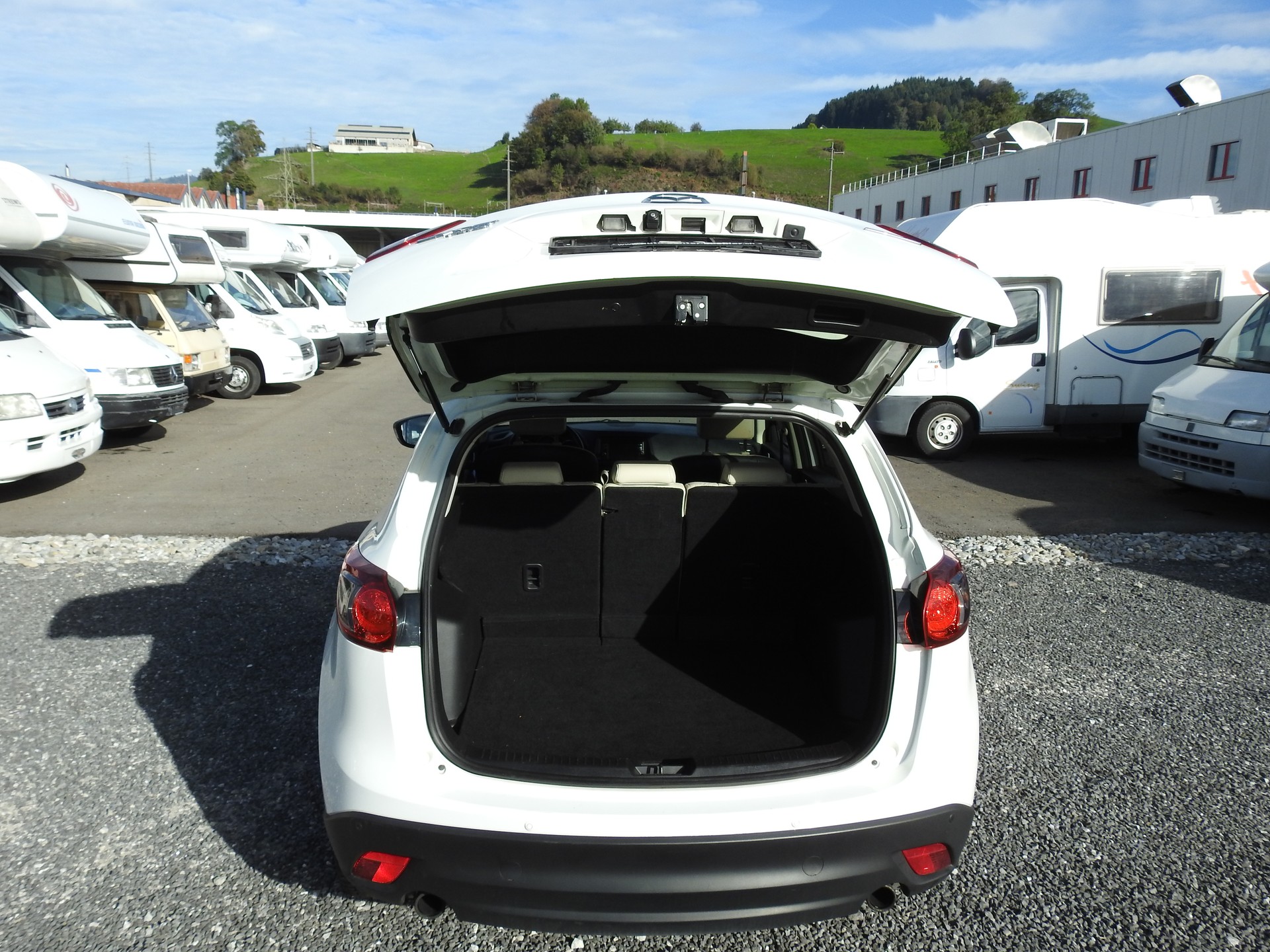 MAZDA CX-5 2.0 Ambition AWD Automatic-image-9