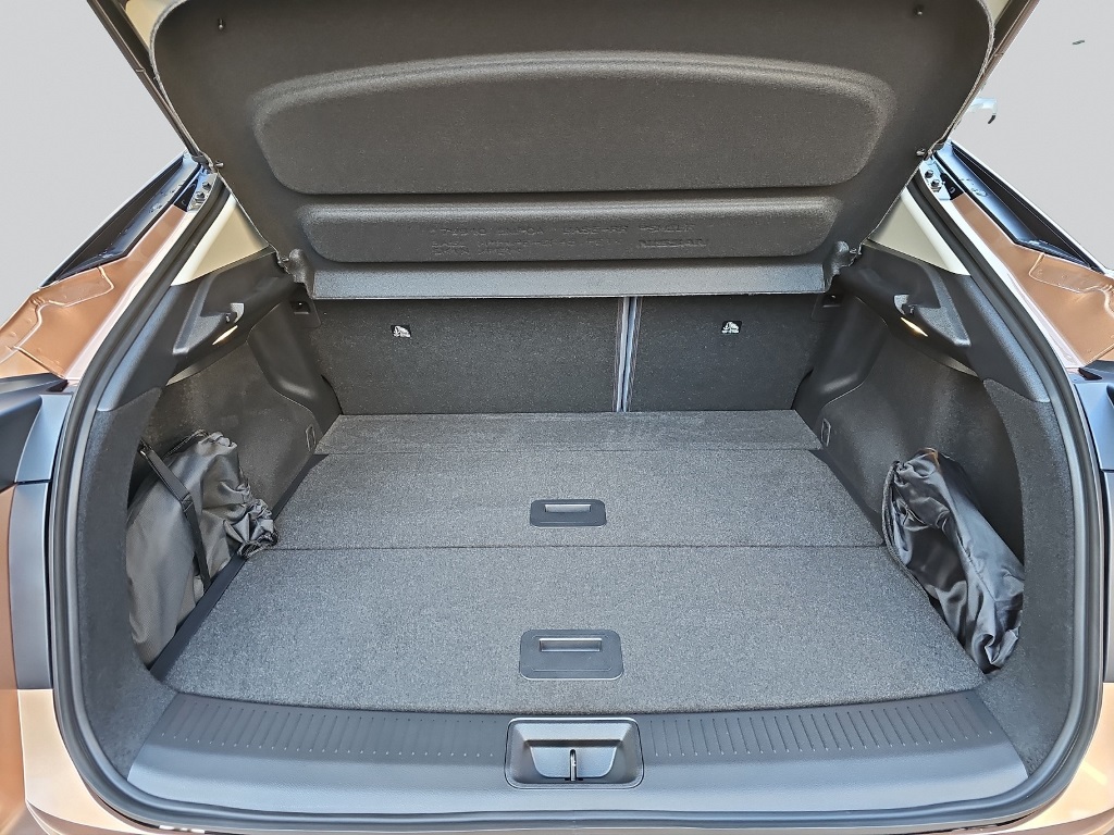 NISSAN Ariya 87 kWh Evolve e-4orce-image-11