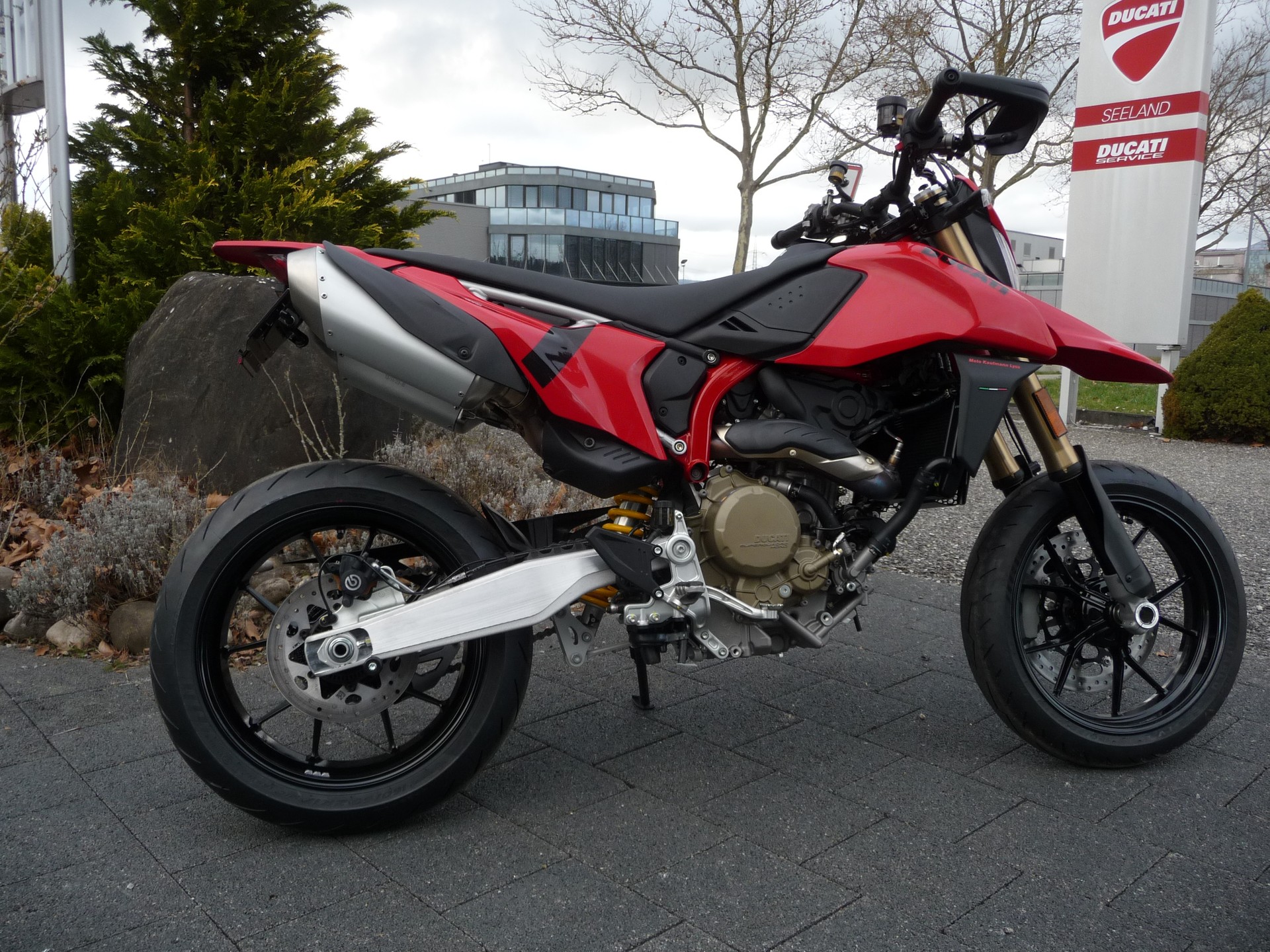 DUCATI Hypermotard 698 Mono-image-0