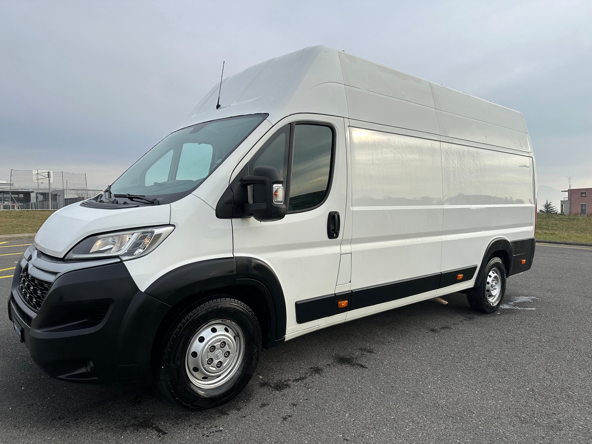 CITROEN Jumper 35+ 2.0 BlueHDi 160 Attraction L3H3-image-19