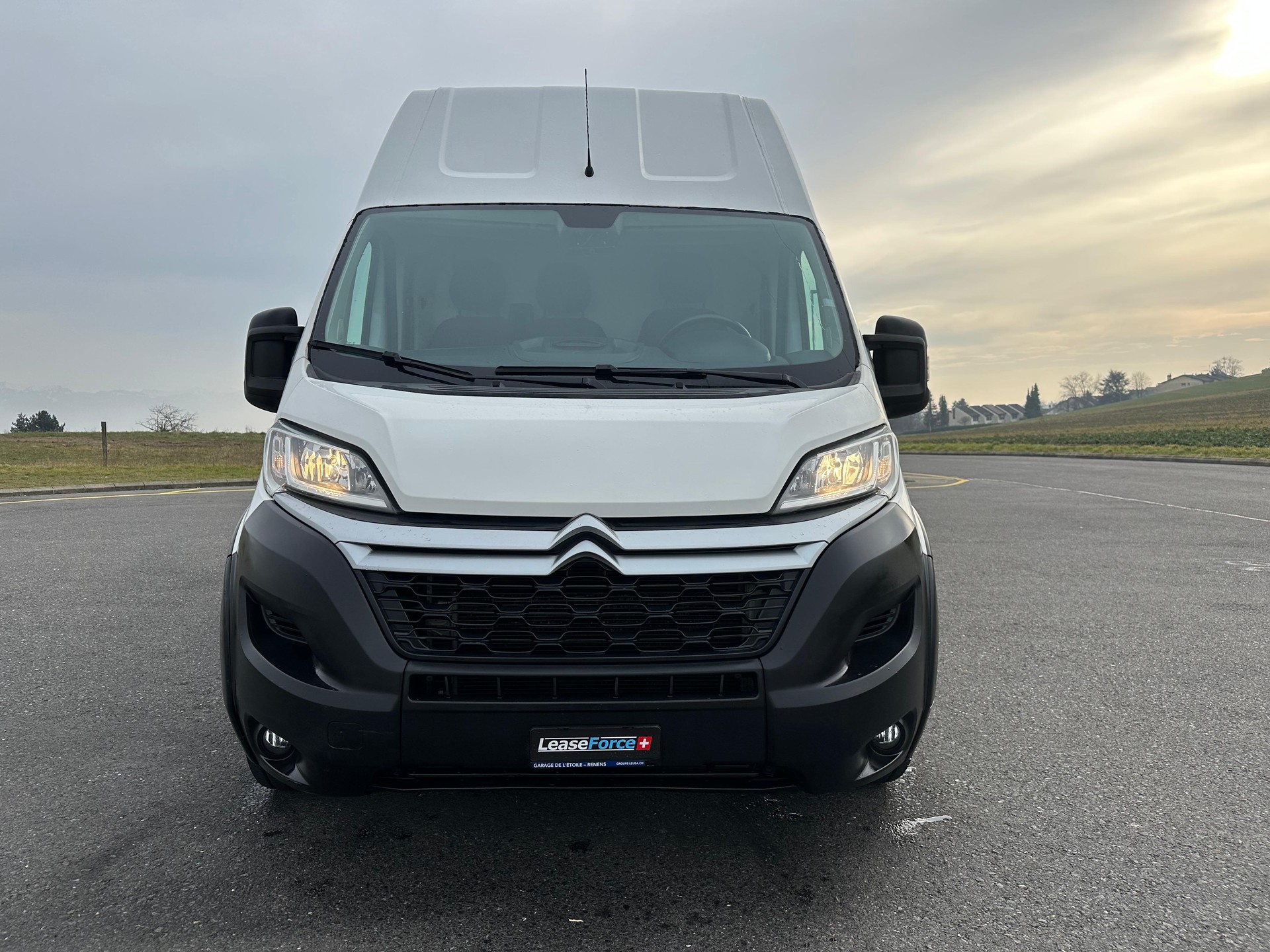 CITROEN Jumper 35+ 2.0 BlueHDi 160 Attraction L3H3-image-5