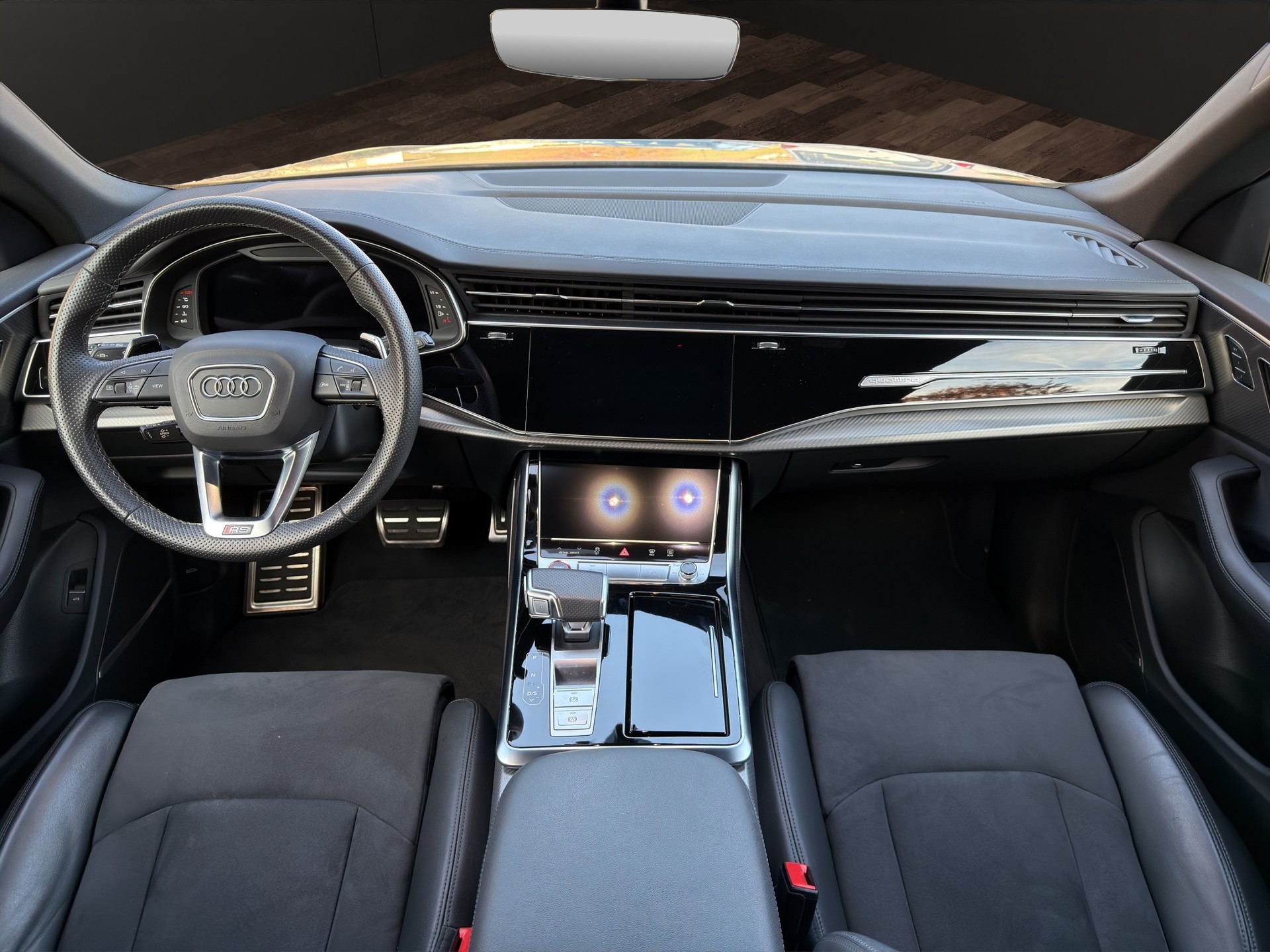 AUDI RSQ8 quattro tiptronic-image-11