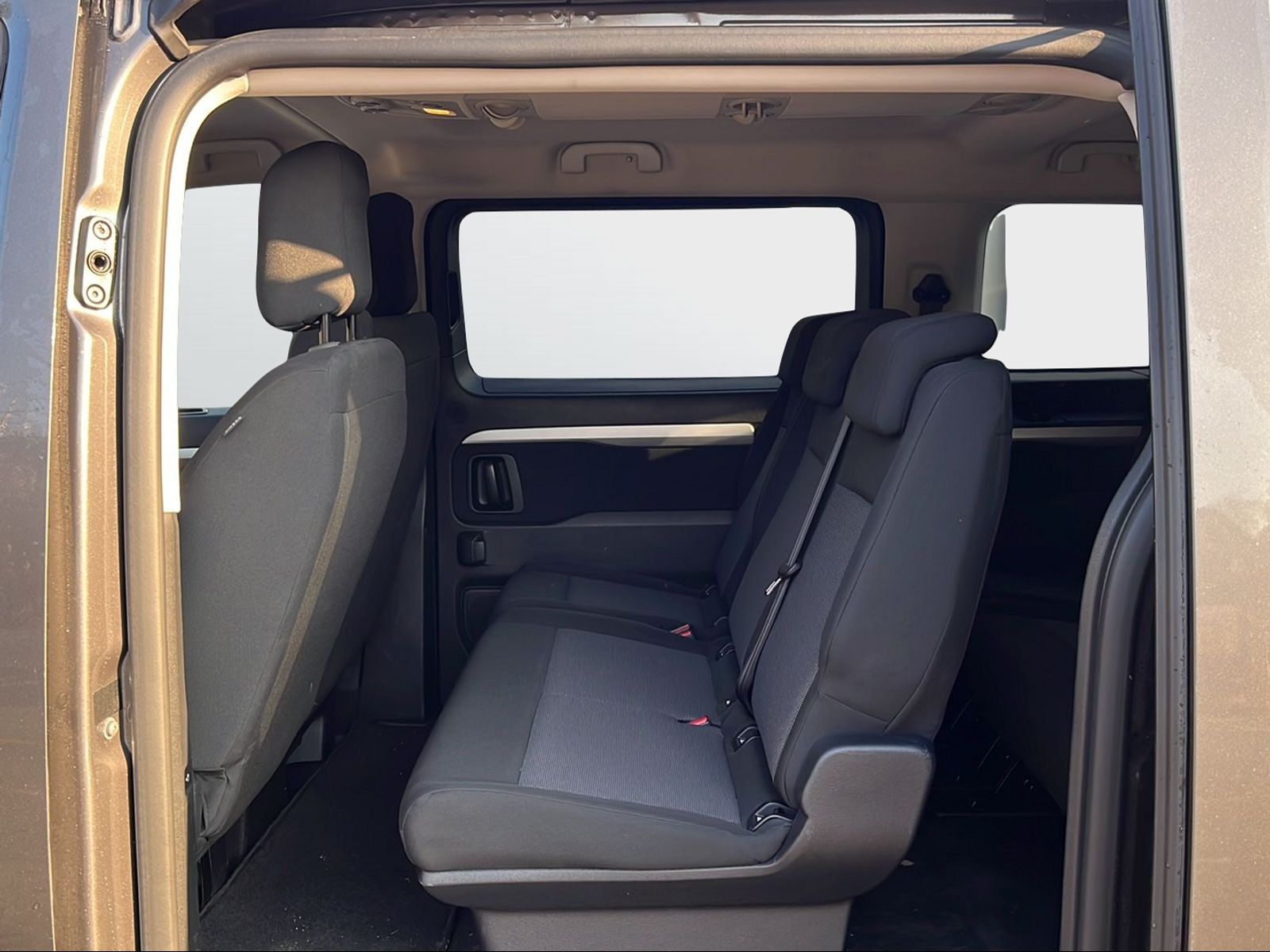 TOYOTA Proace Verso 2.0 D-4D Shuttle Medium Automatic-image-7