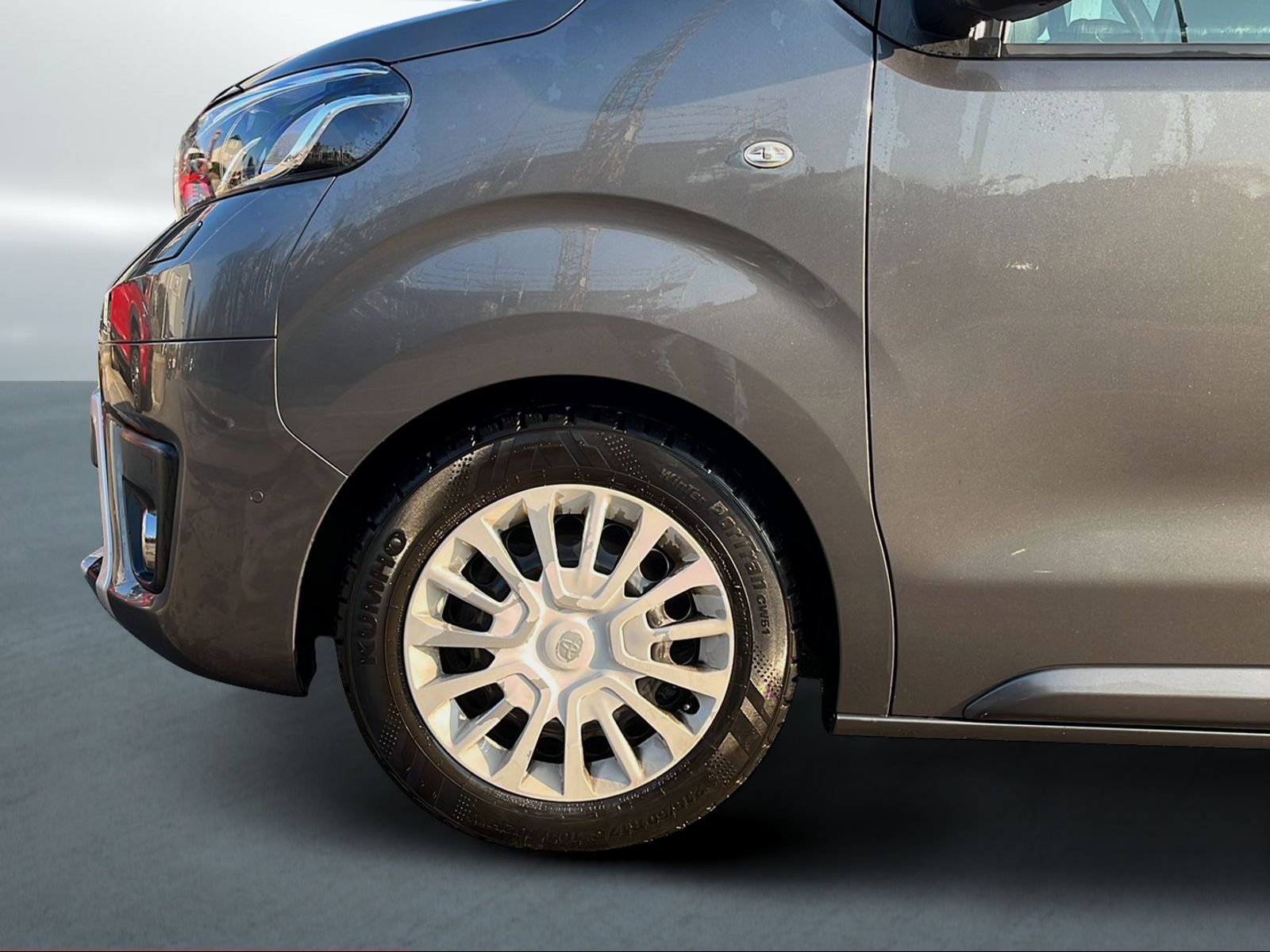 TOYOTA Proace Verso 2.0 D-4D Shuttle Medium Automatic-showroom-element-1