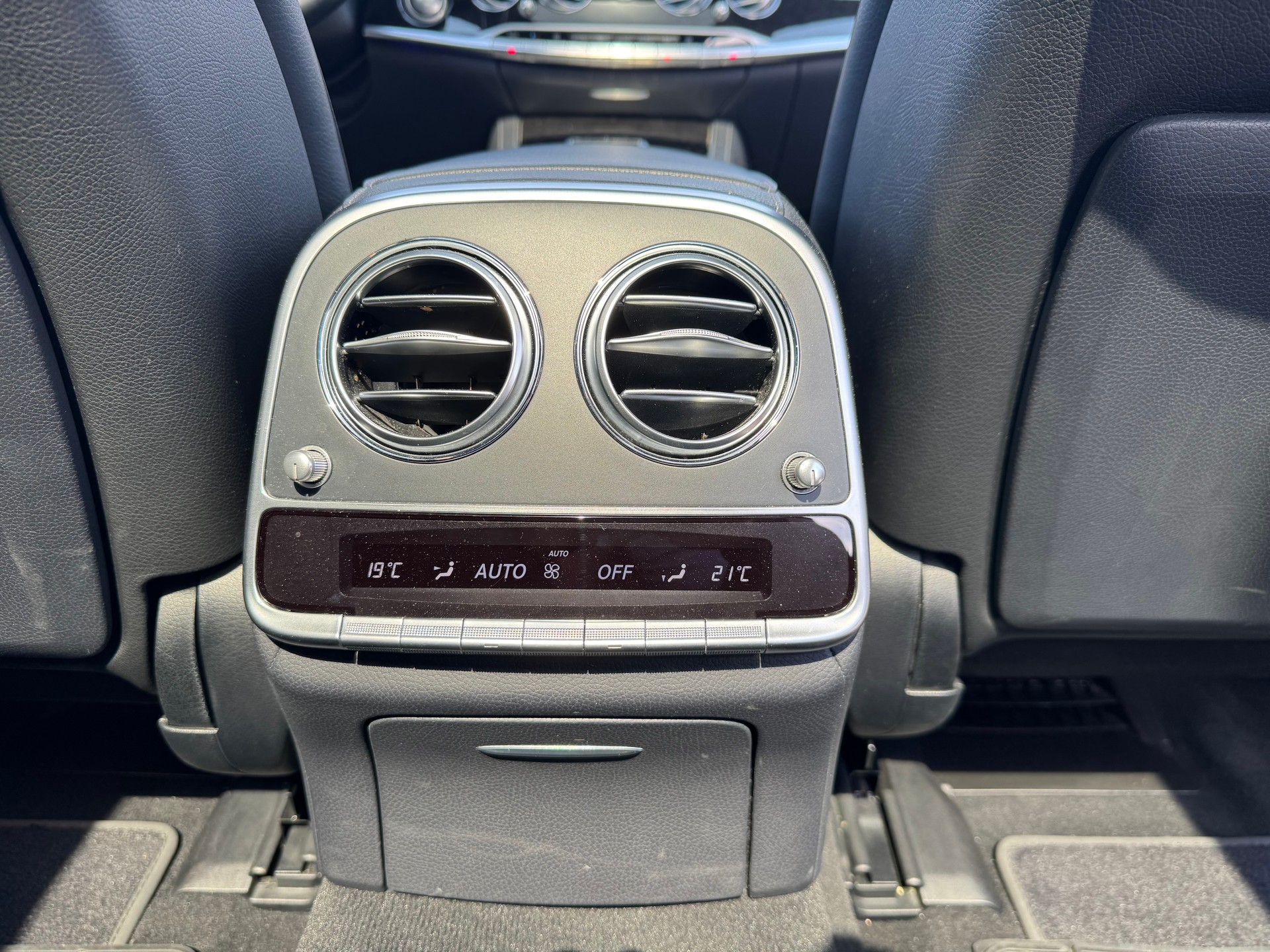 MERCEDES-BENZ S 350 d Long 4Matic 9G-Tronic 1ere main 🇨🇭 garantie 2 ans-image-13