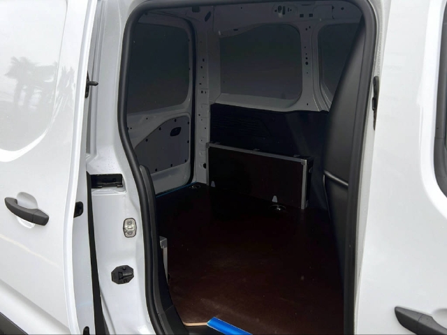 PEUGEOT Partner fourg. 1000 Standard 1-image-11