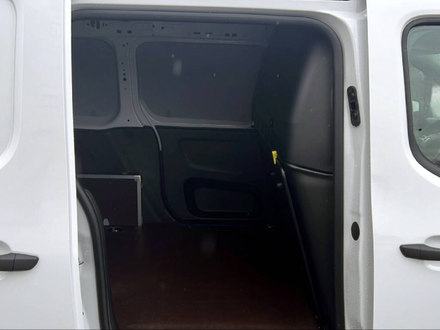 PEUGEOT Partner fourg. 1000 Standard 1-image-10