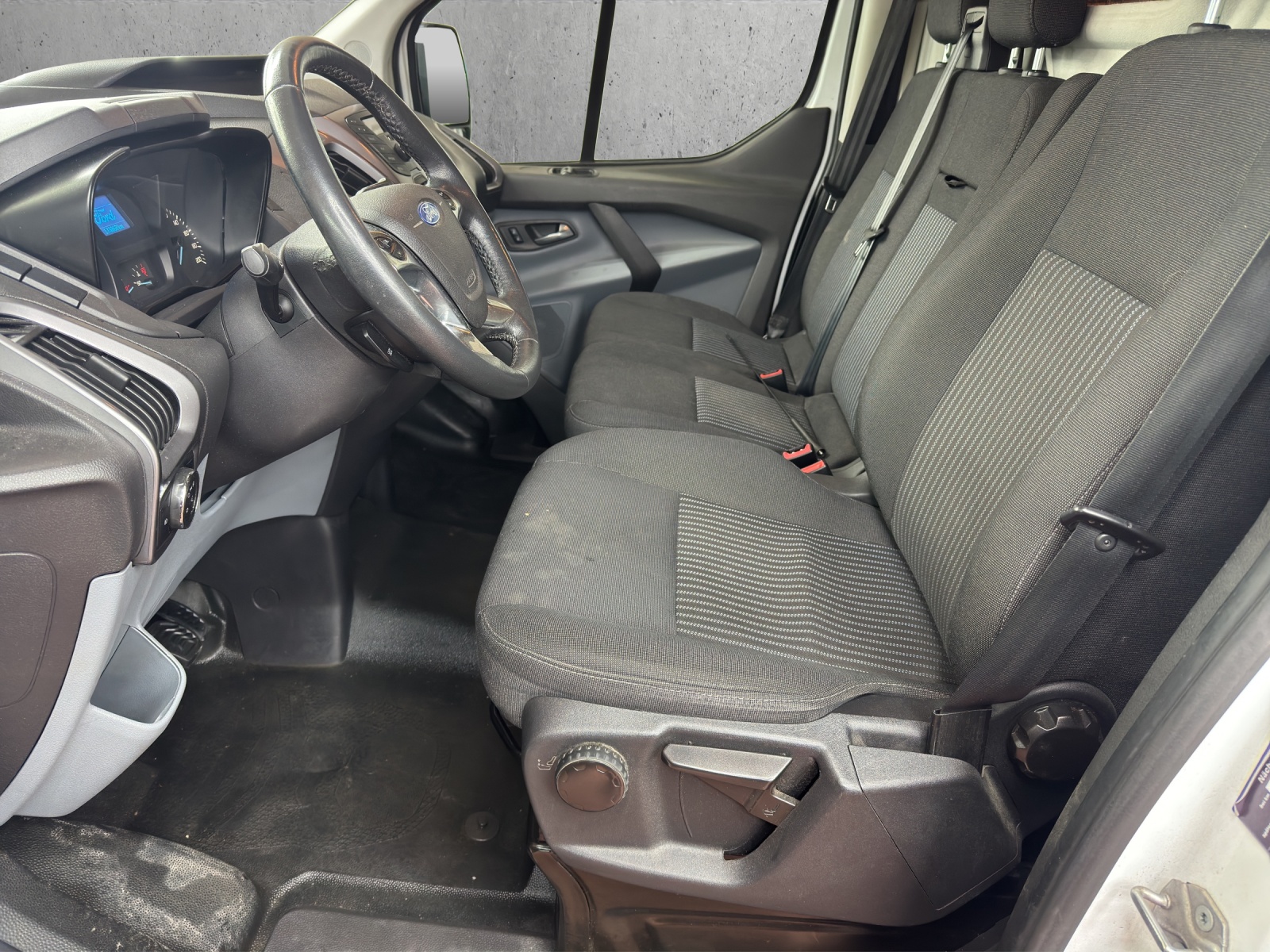 FORD Transit Custom Van 270 L1H1 Trend-image-5