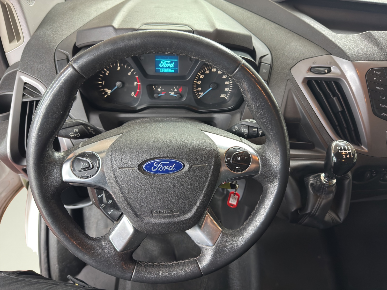 FORD Transit Custom Van 270 L1H1 Trend-image-8