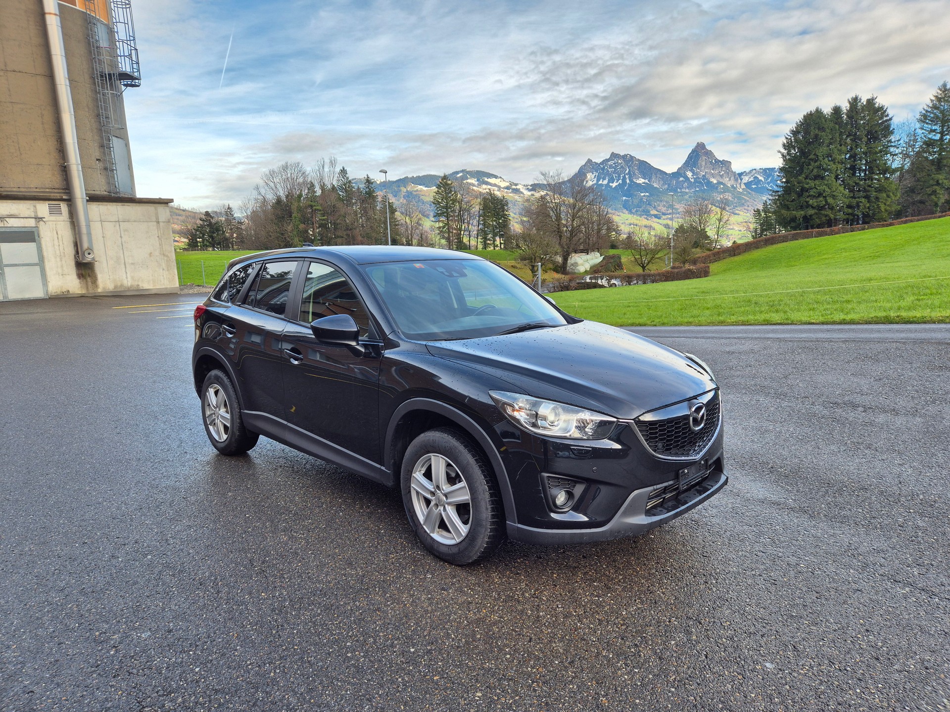 MAZDA CX-5 2.2 D Revolution AWD-image-3