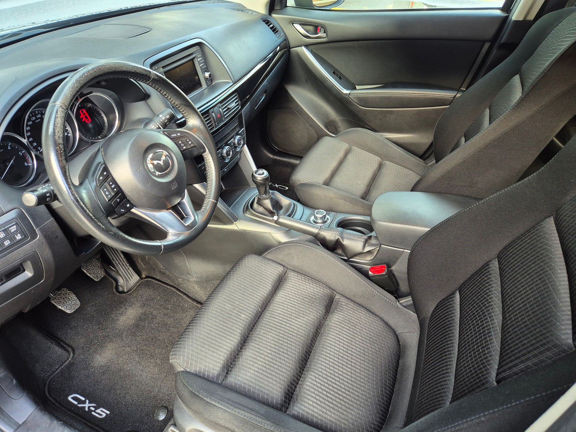 MAZDA CX-5 2.2 D Revolution AWD-image-5