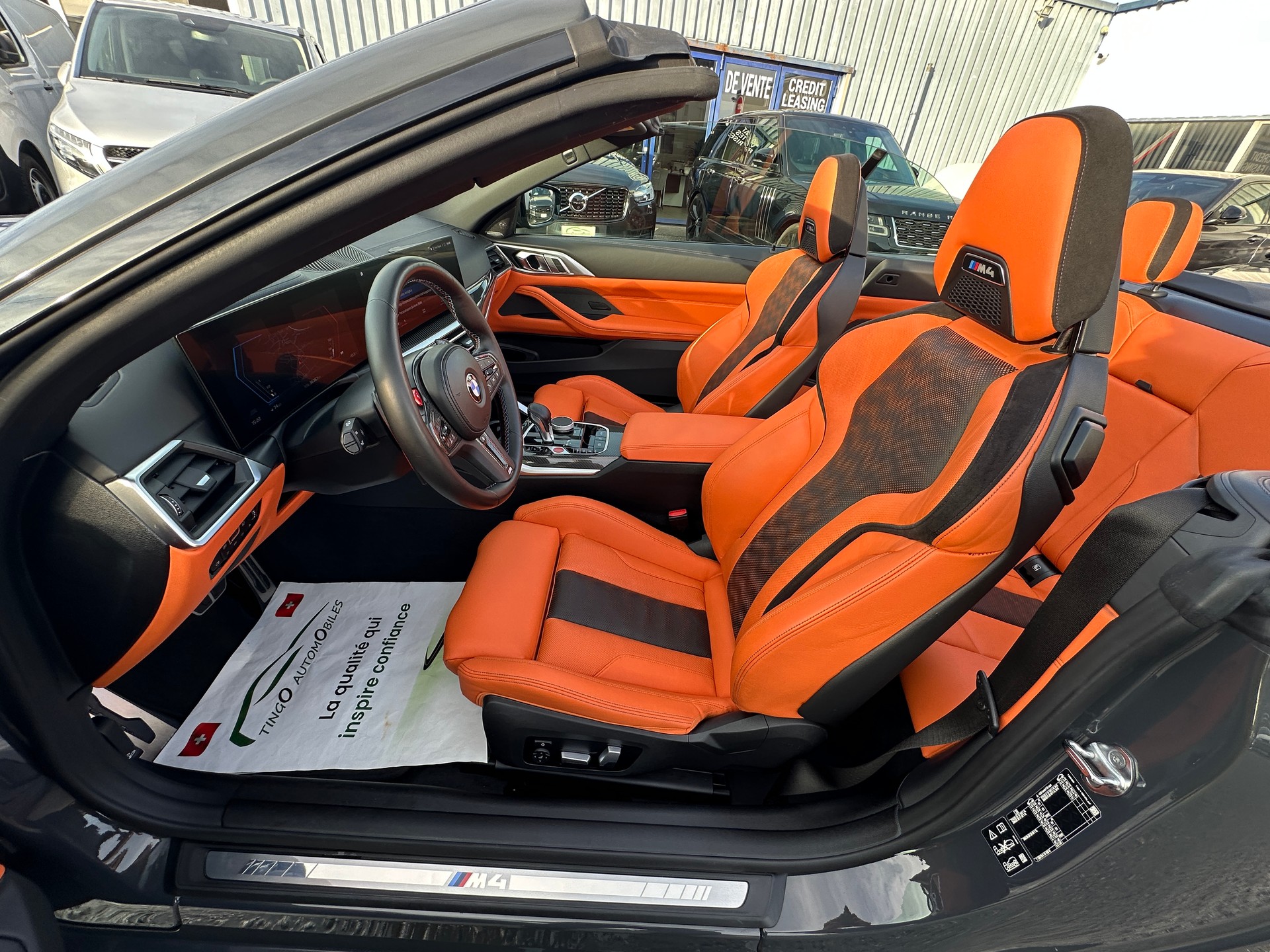 BMW M4 Cabrio Competition M xDrive-image-18