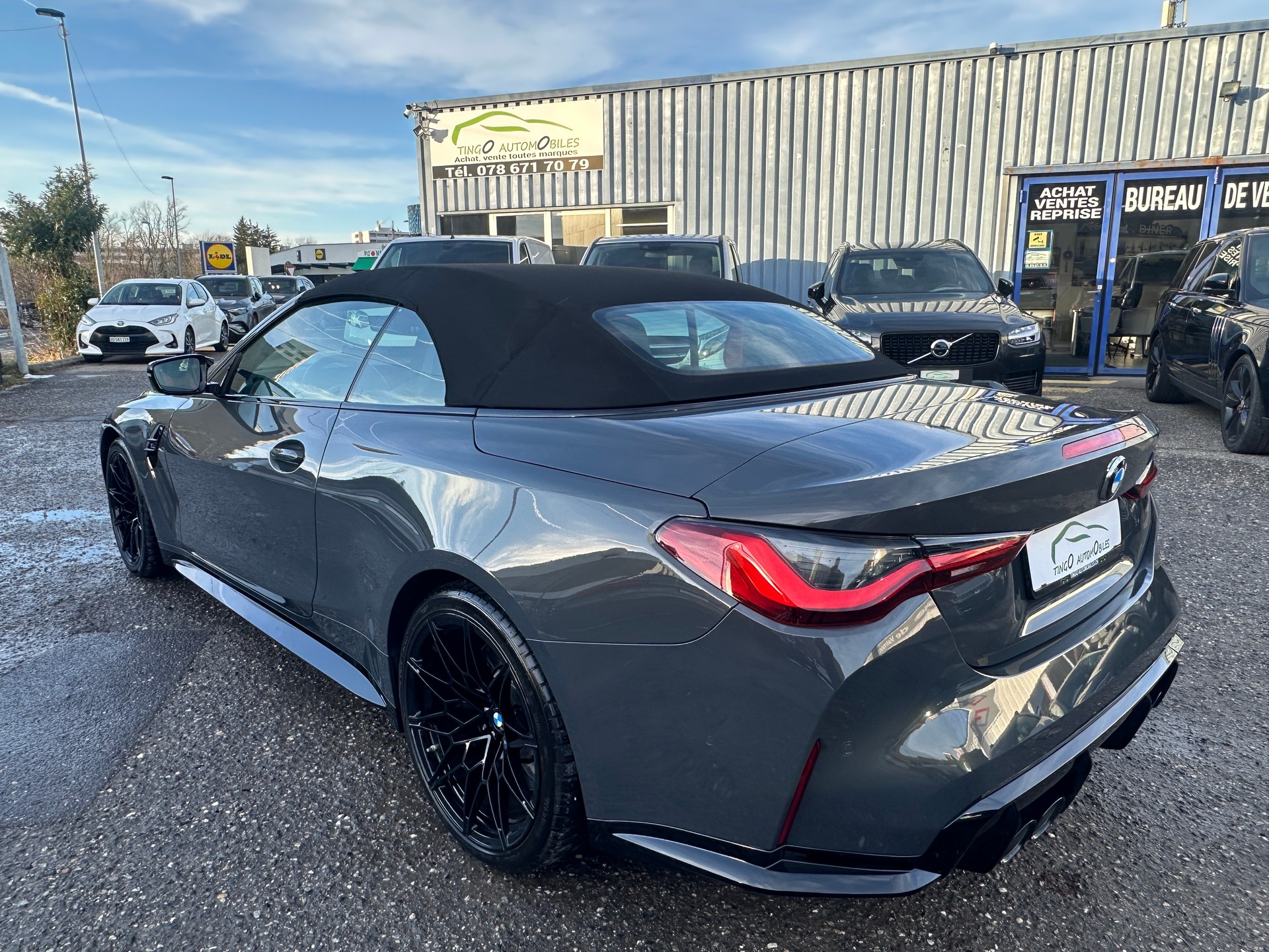 BMW M4 Cabrio Competition M xDrive-image-4