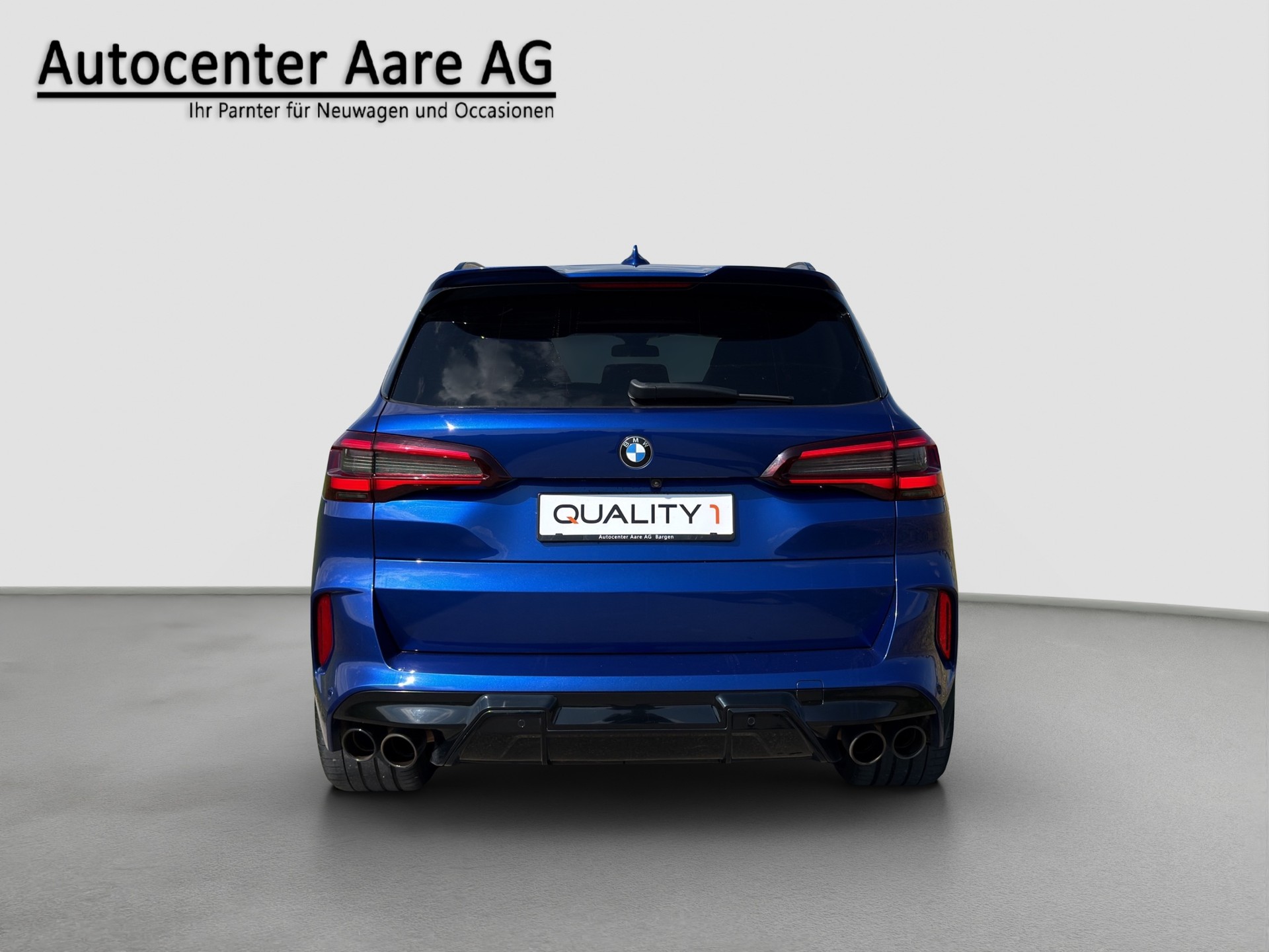 BMW X5M Competition Steptronic Competition MARINA BAY BLAU METALLIC-image-6