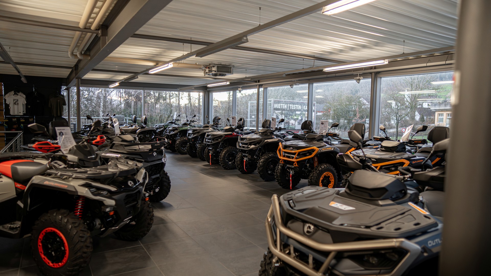CAN-AM Traxter HD9 XU-image-12