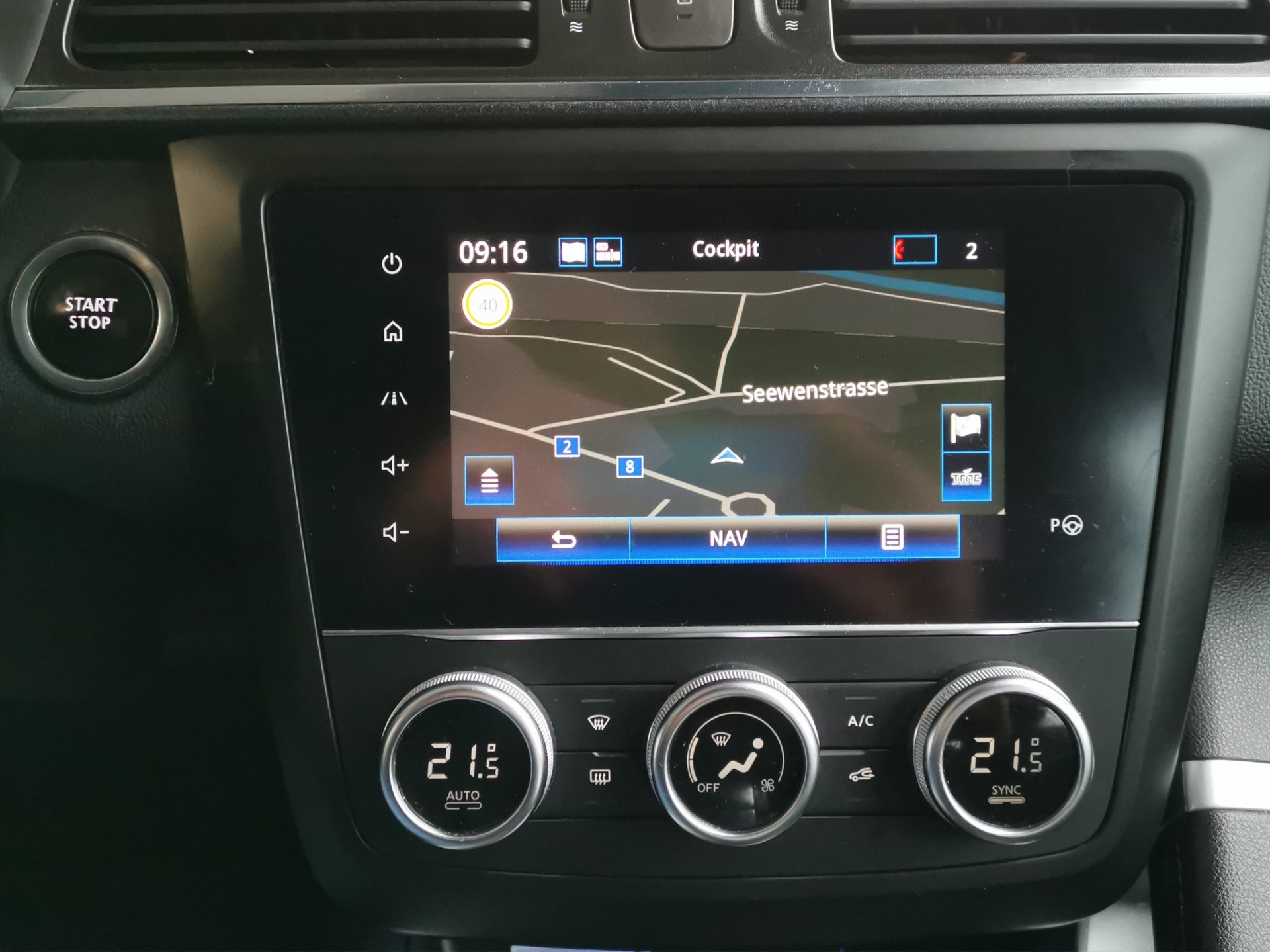 RENAULT Kadjar 1.3 16V Turbo Intens EDC-image-18