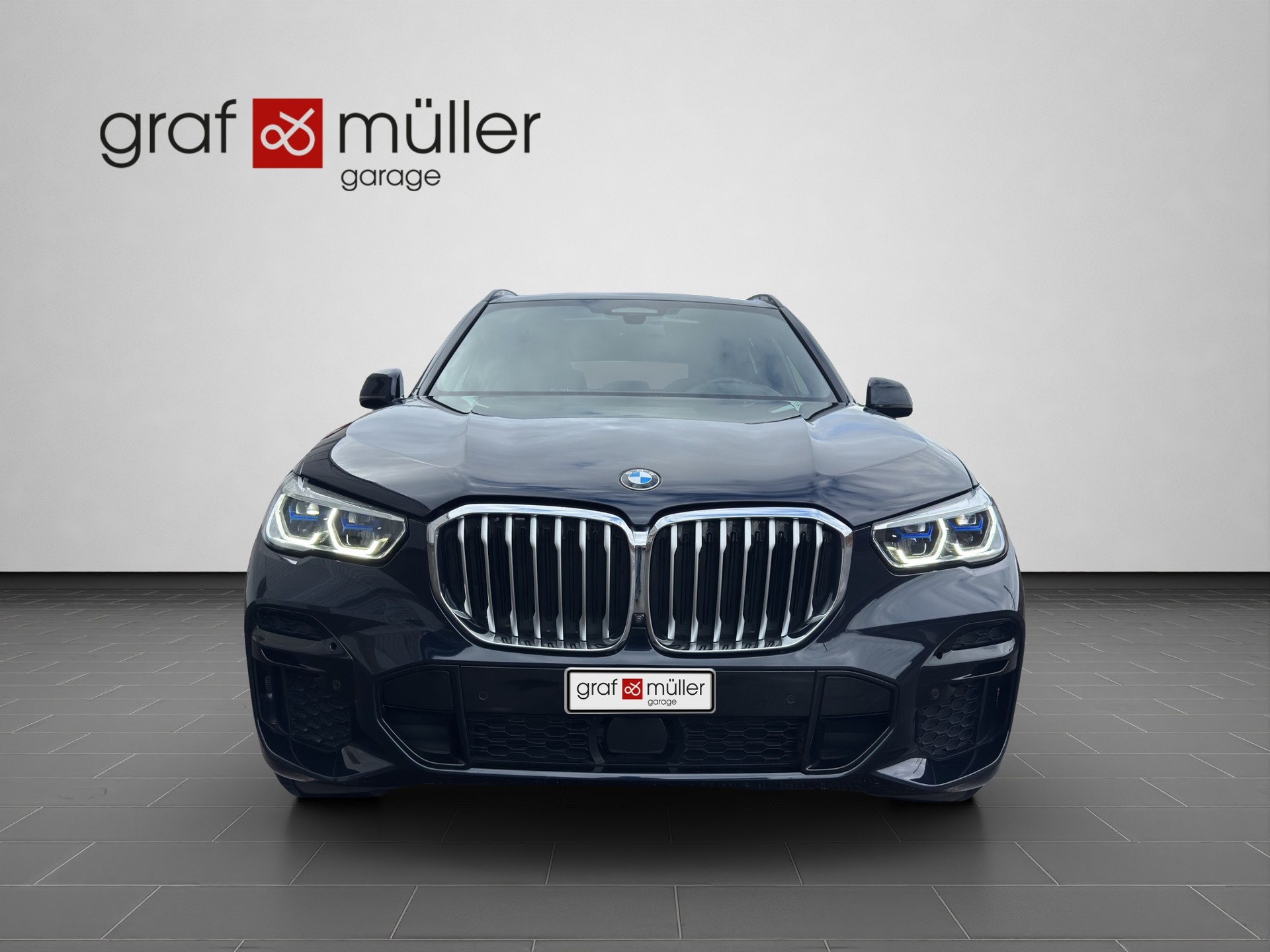 BMW X5 xDrive 48V 40d M Sport Steptronic-image-18