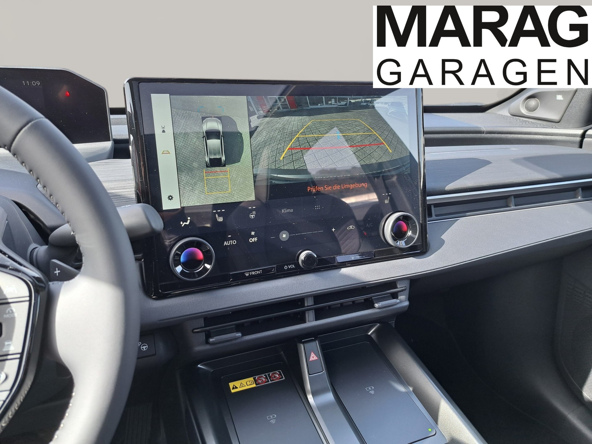 TOYOTA C-HR+ 77 kWh Premium AWD-image-14