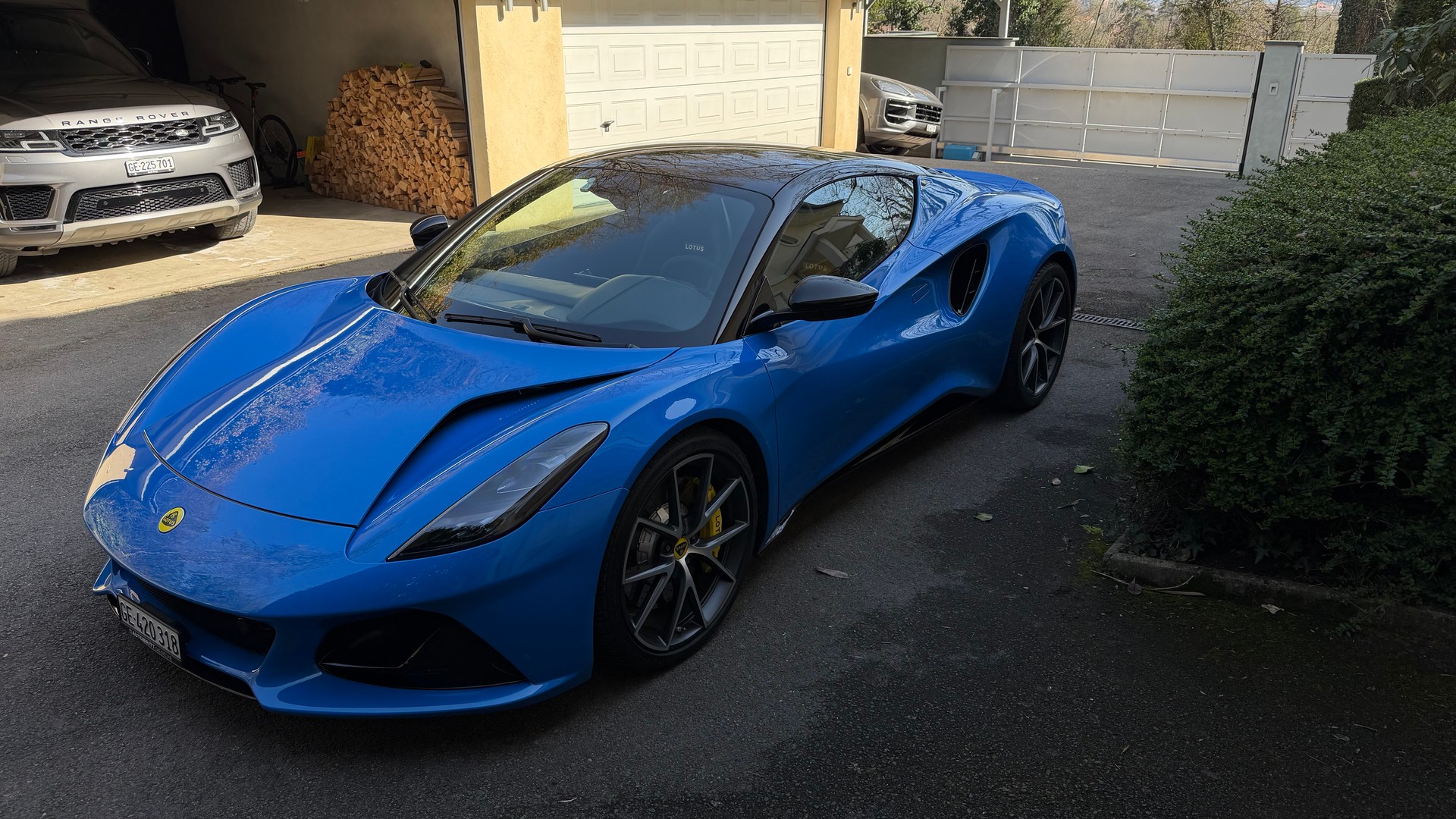 LOTUS Emira 3.5 V6 First Edition-image-2