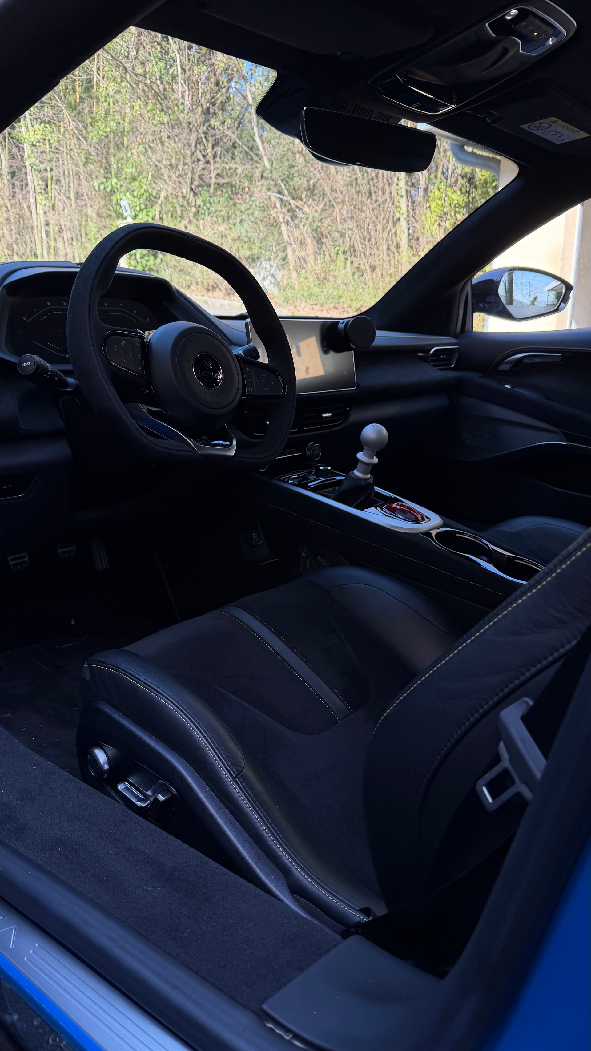 LOTUS Emira 3.5 V6 First Edition-image-3