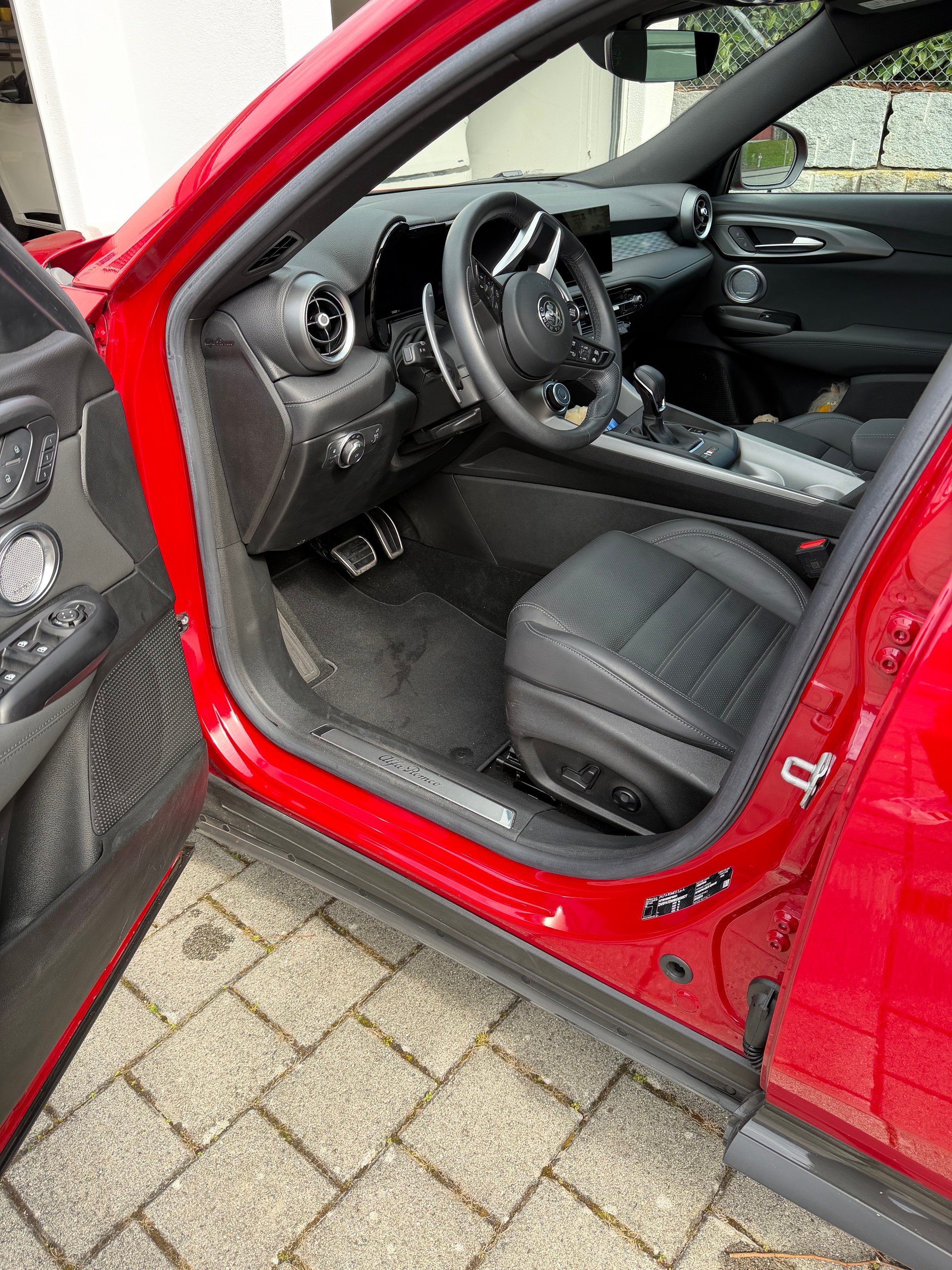 ALFA ROMEO Tonale 1.3 Plug-in-Hybrid Q4 Veloce Pack Premium Sky-image-10