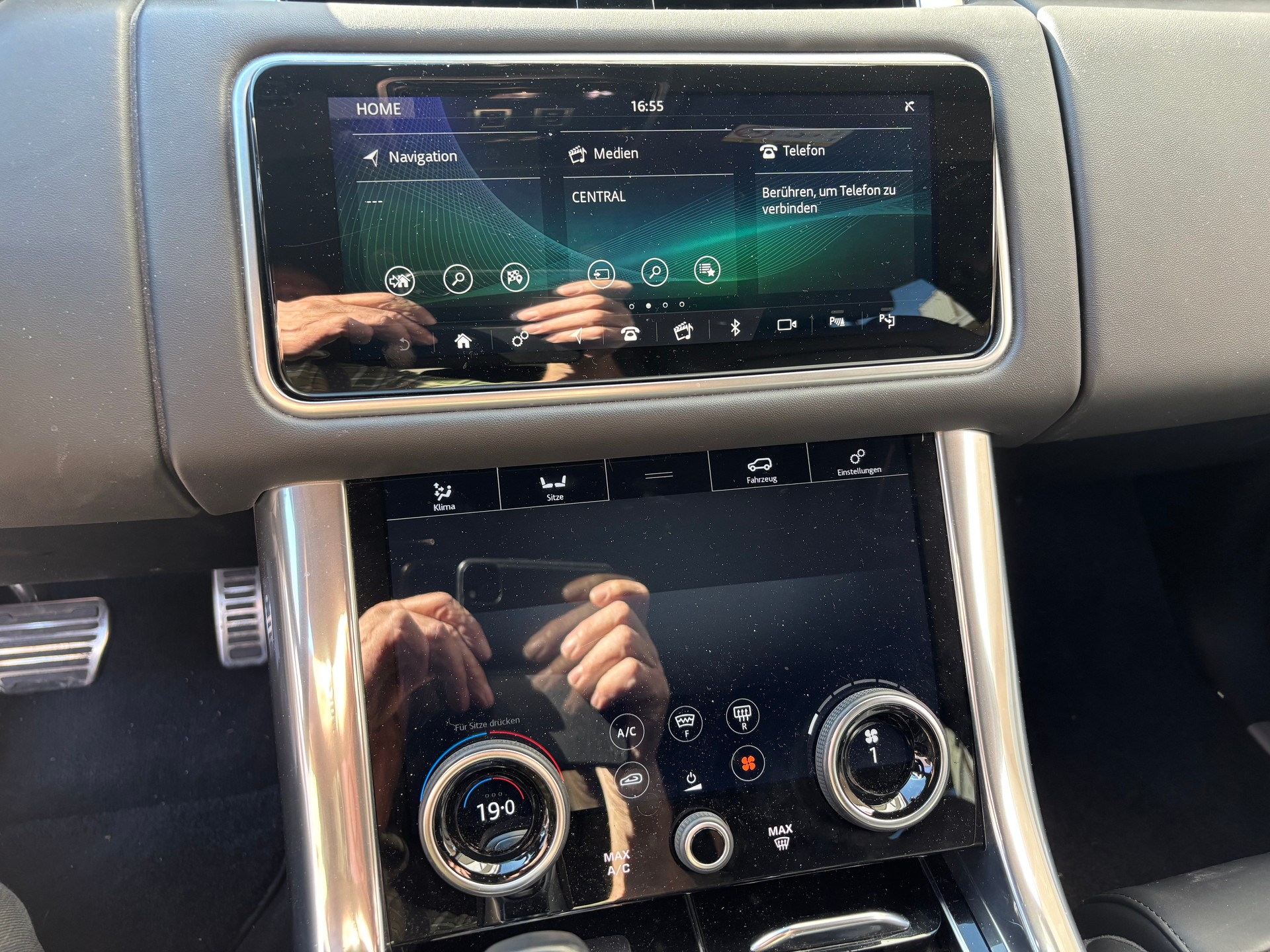 LAND ROVER Range Rover Sport P525 5.0 V8 S/C AB Dynamic Automatic-image-13