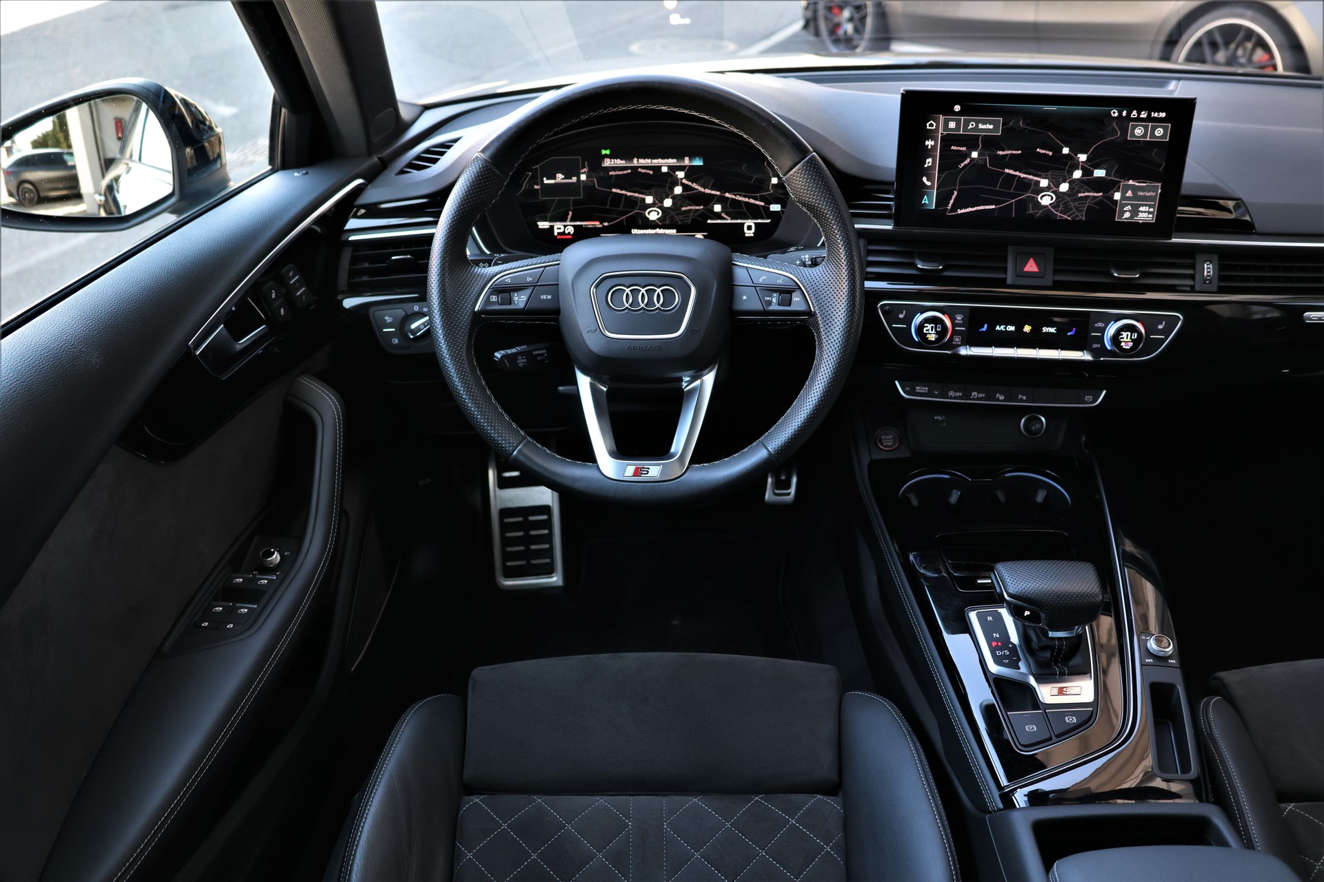 AUDI S4 Avant 3.0 TDI quattro tiptronic (CH) + 1.9T AHK-image-13
