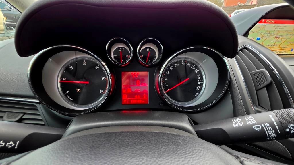 OPEL Zafira Tourer 2.0 CDTi Drive Automatic-image-19