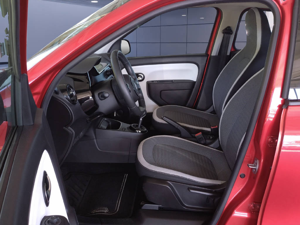 RENAULT Twingo 0.9 TCe 95 Zen-image-9