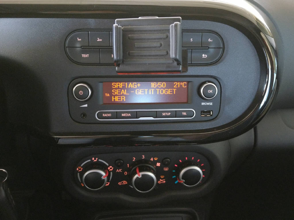 RENAULT Twingo 0.9 TCe 95 Zen-image-14