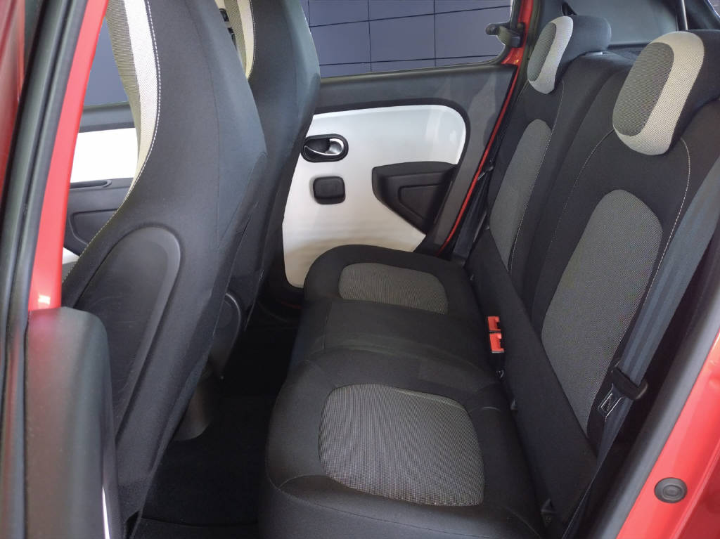 RENAULT Twingo 0.9 TCe 95 Zen-image-10
