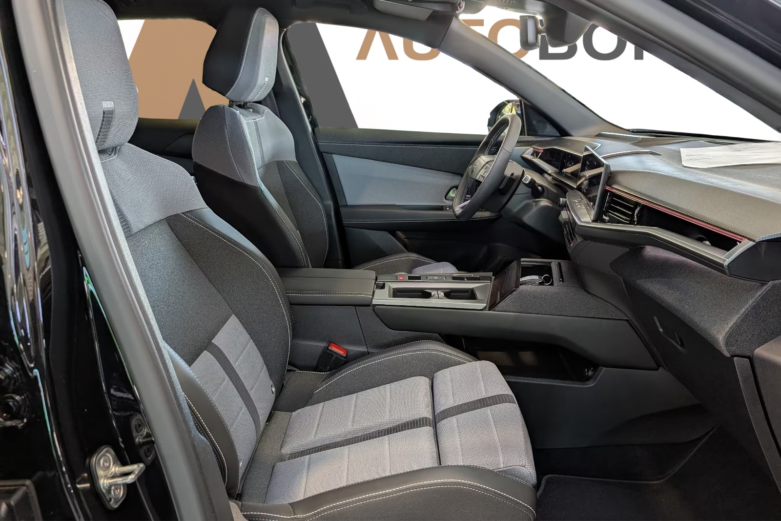 OPEL Grandland-e GS Anhängerkupplung-image-20